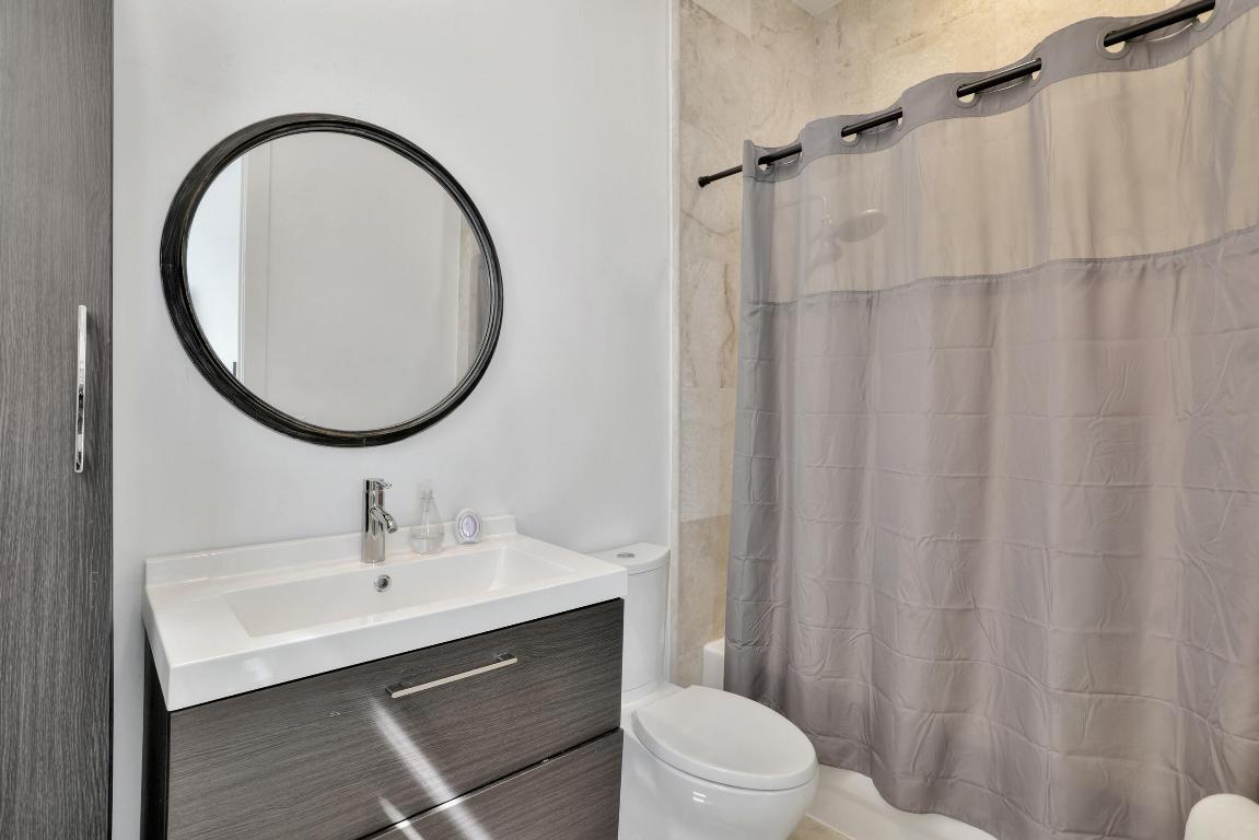 Banyan Isles - Residential