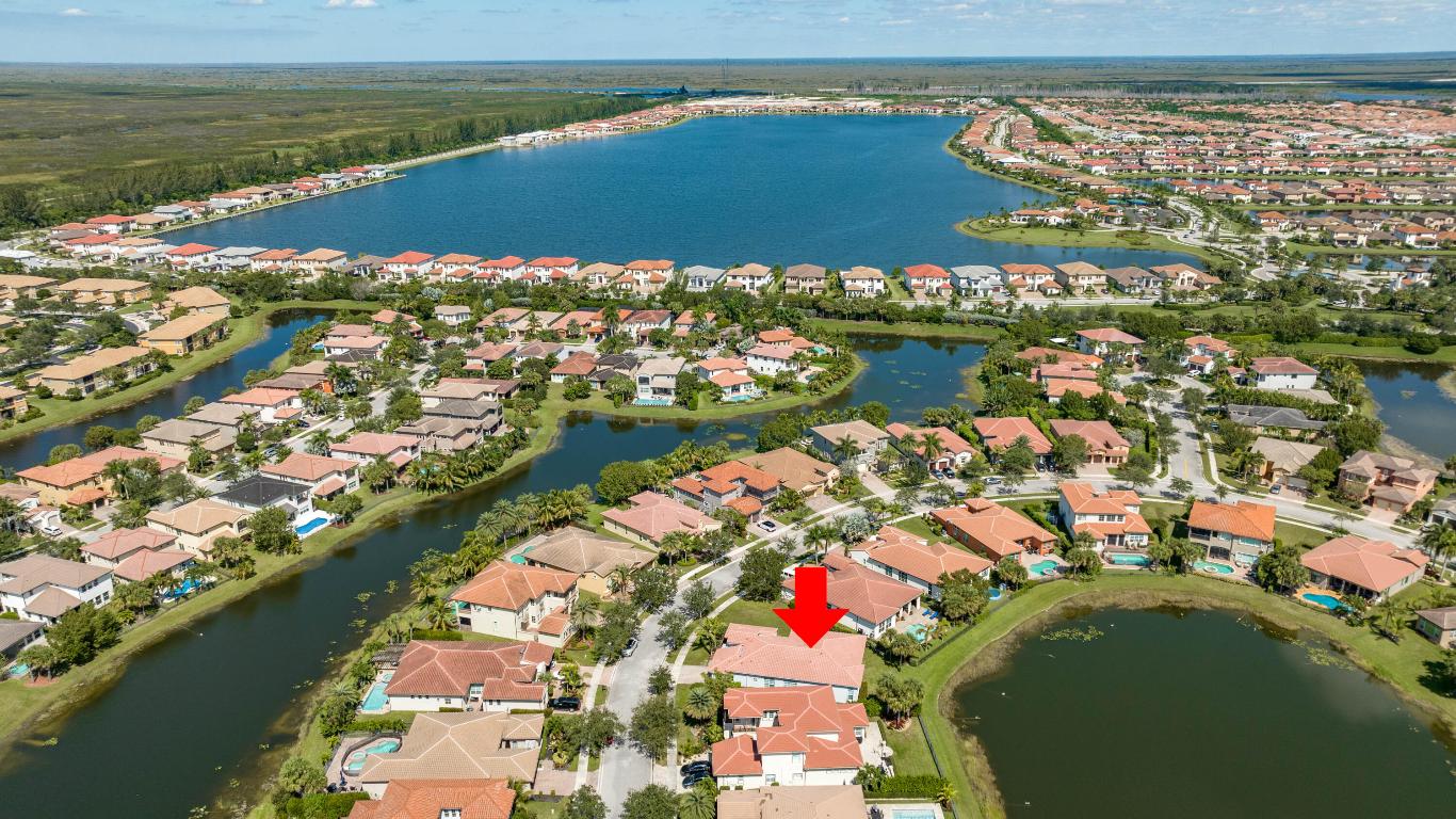 Banyan Isles - Residential