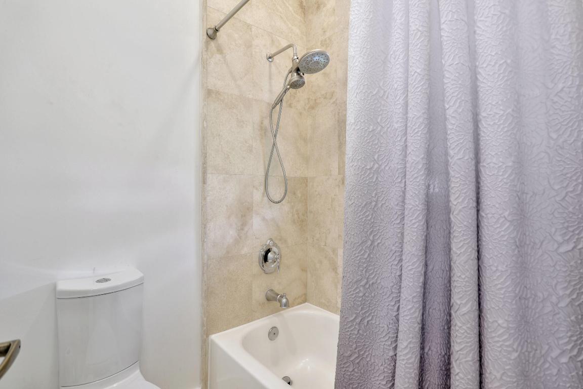 Banyan Isles - Residential