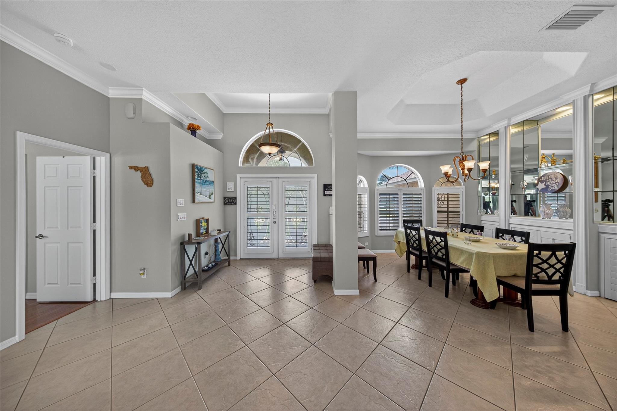 6482 NW Regal Cir