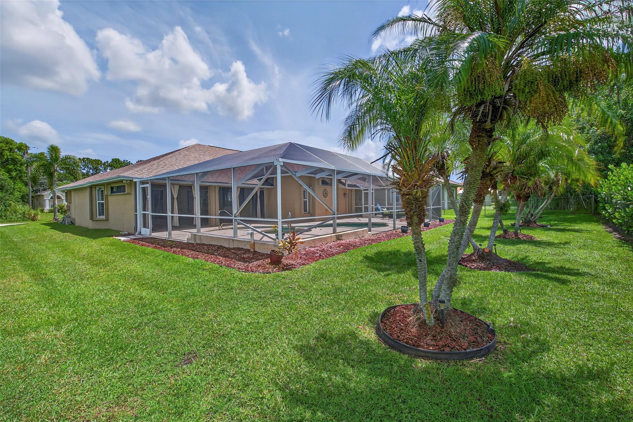 6482 NW Regal Cir