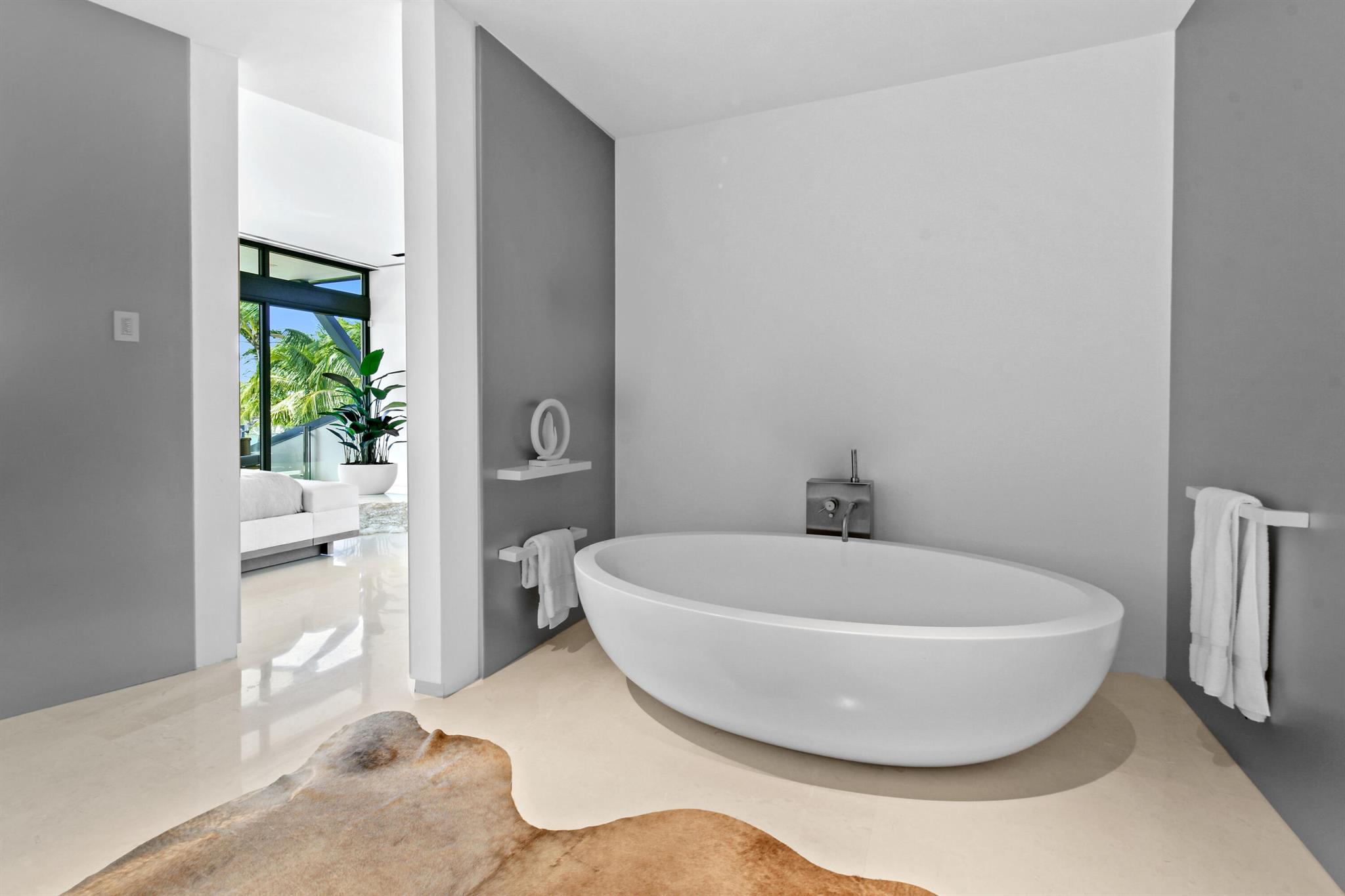 JUPITER INLET BEACH COLON - Residential