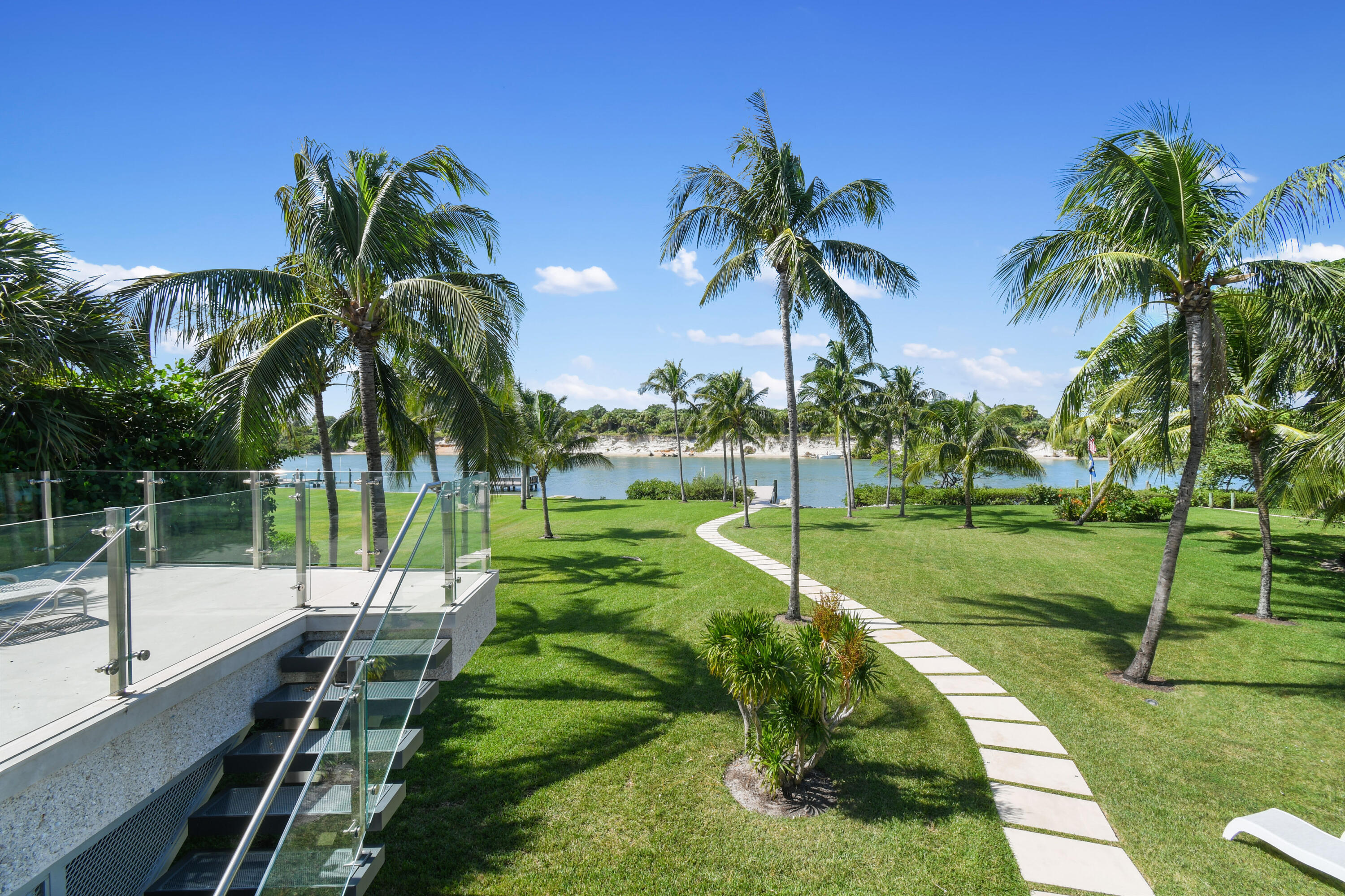 JUPITER INLET BEACH COLONY - Residential