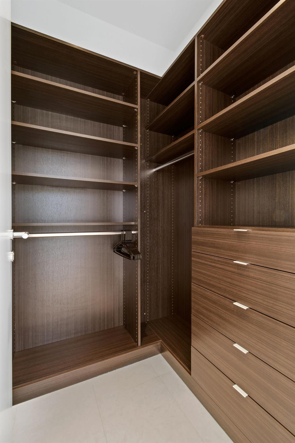 JUPITER INLET BEACH COLON - Residential