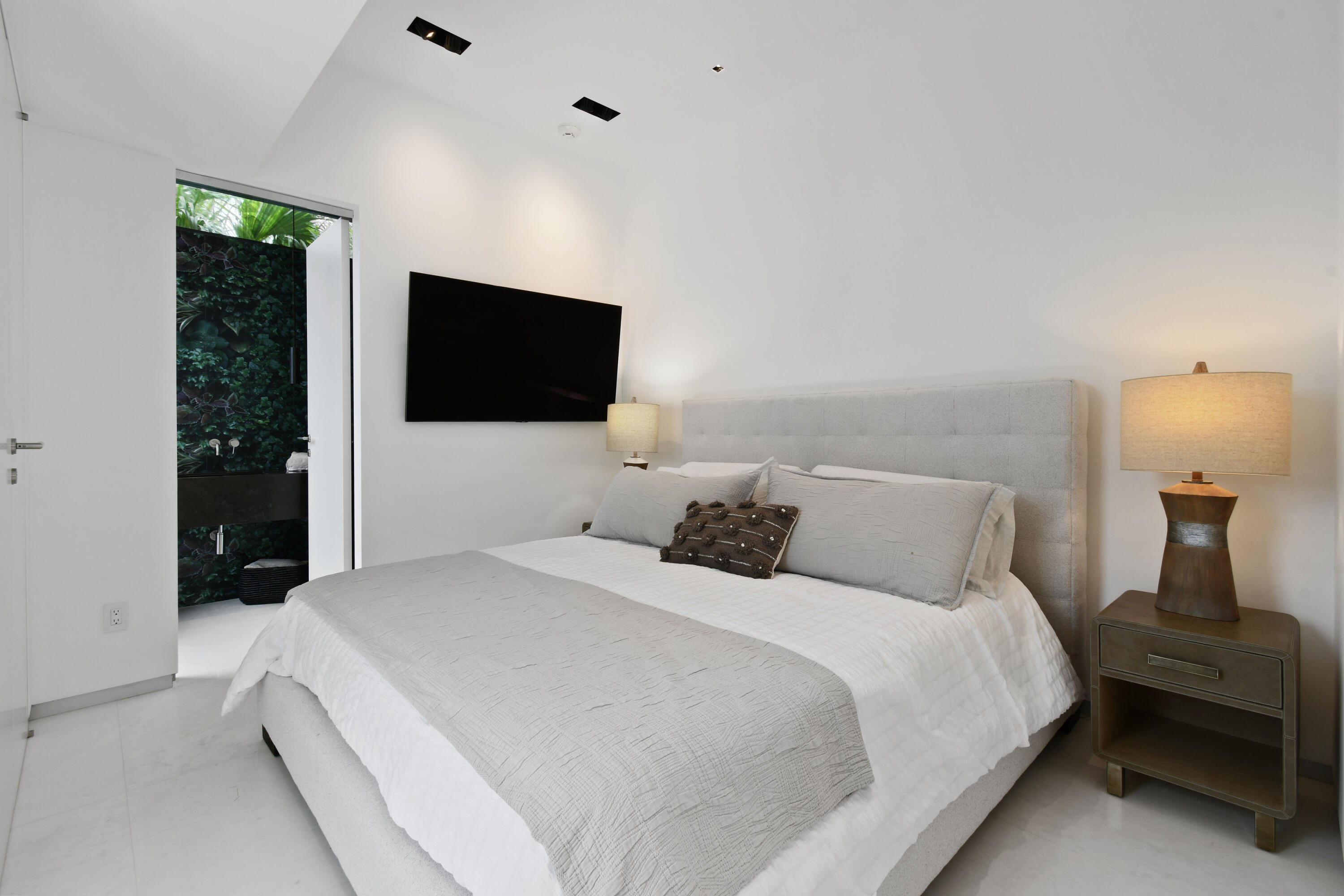 JUPITER INLET BEACH COLONY - Residential