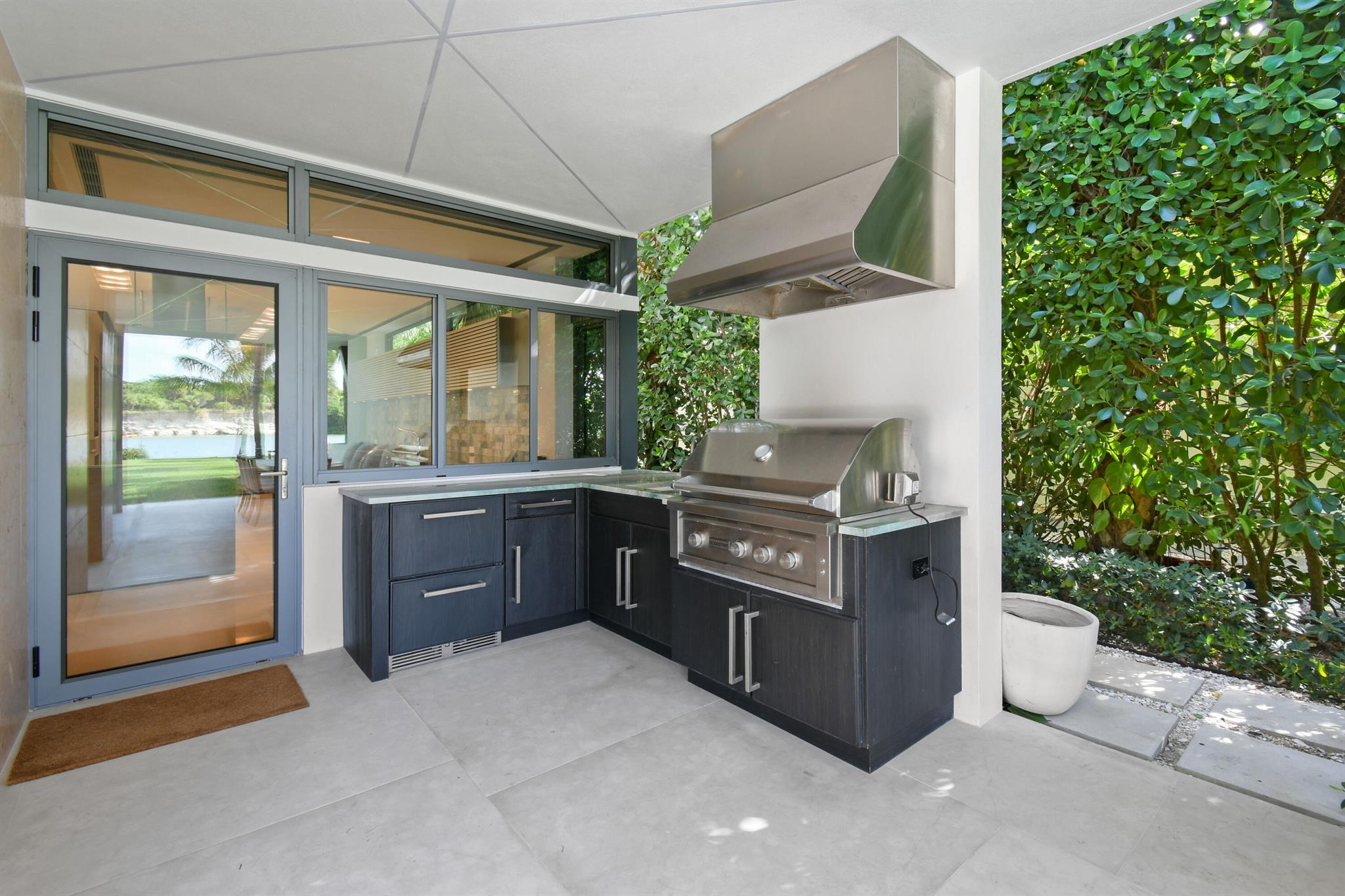 JUPITER INLET BEACH COLON - Residential