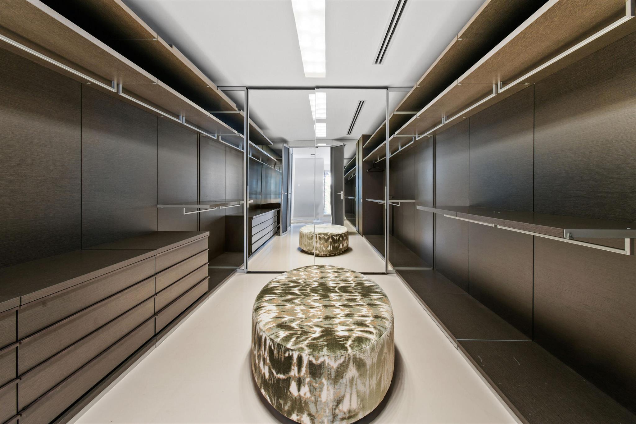 JUPITER INLET BEACH COLON - Residential