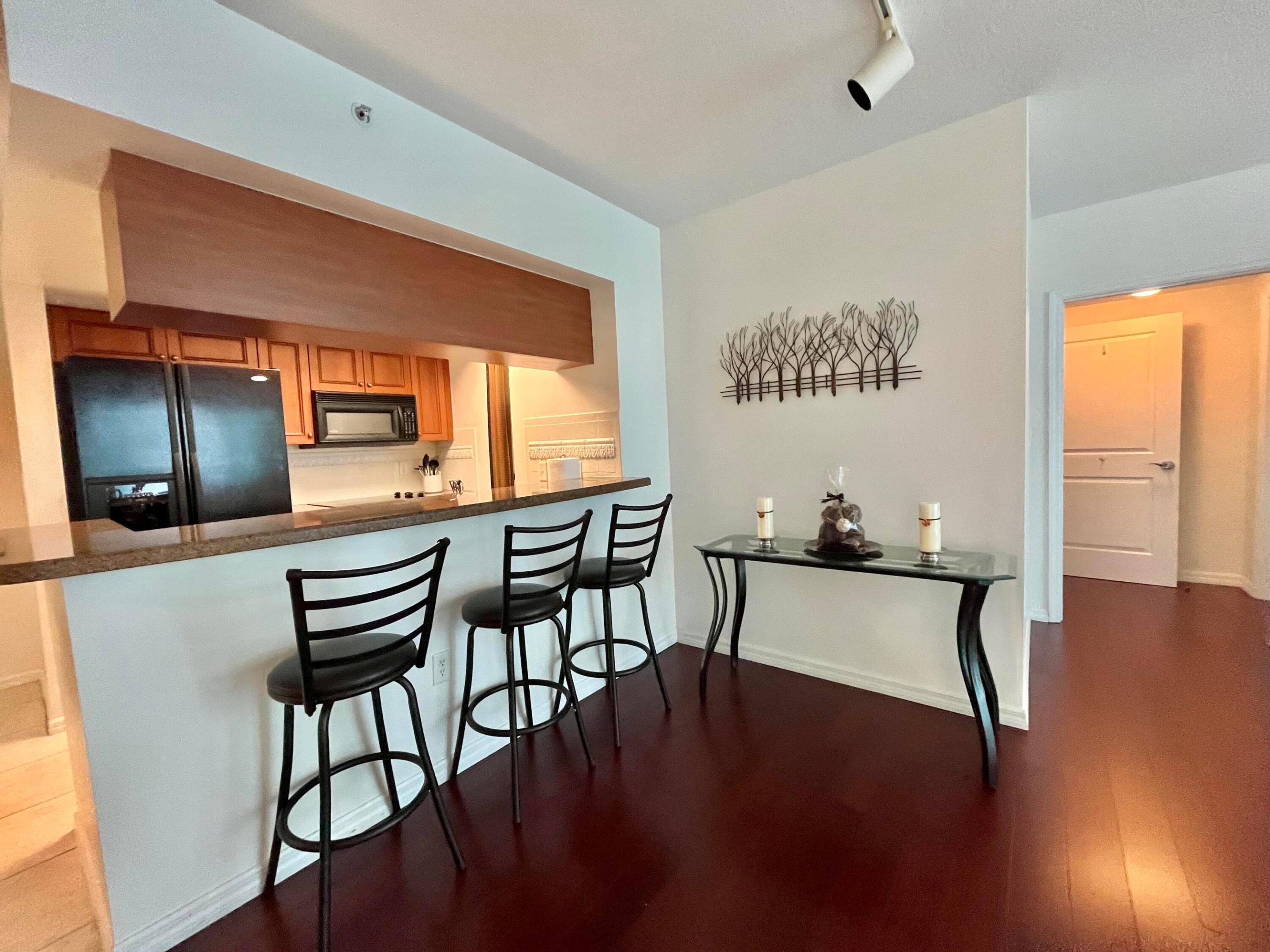 WATERGARDEN CONDO - Residential Lease