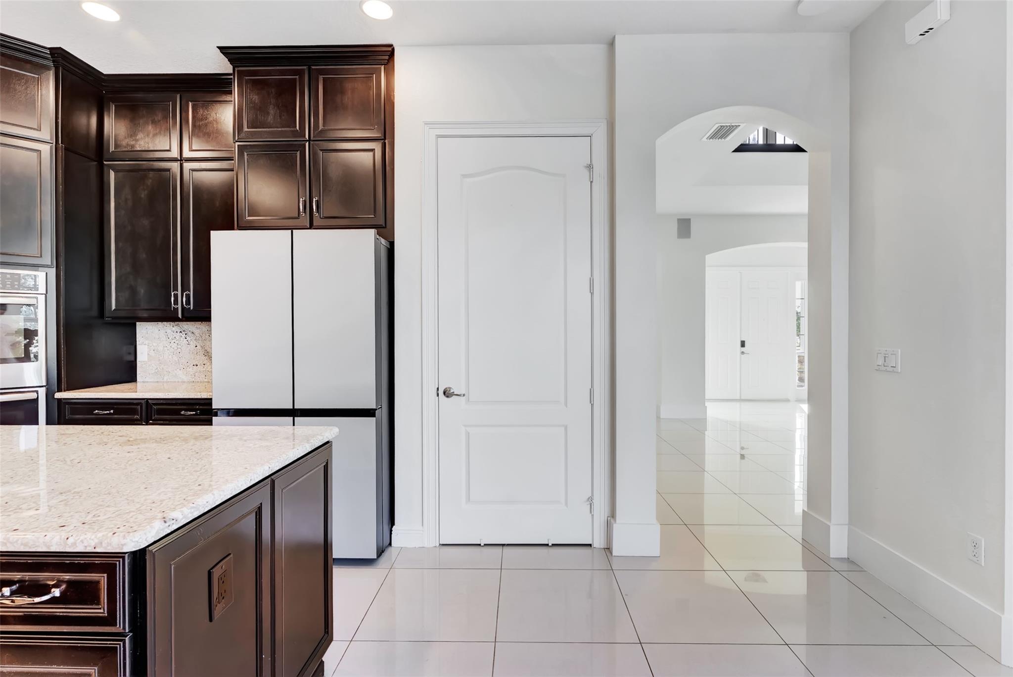 Debuys 180-147 B - Residential