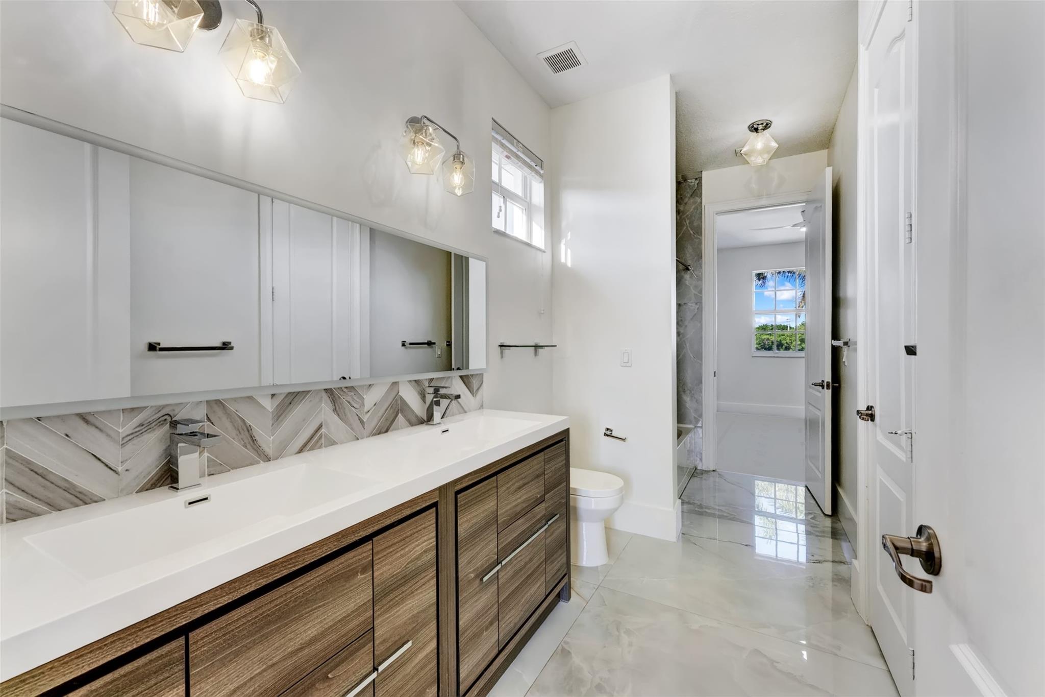 Debuys 180-147 B - Residential
