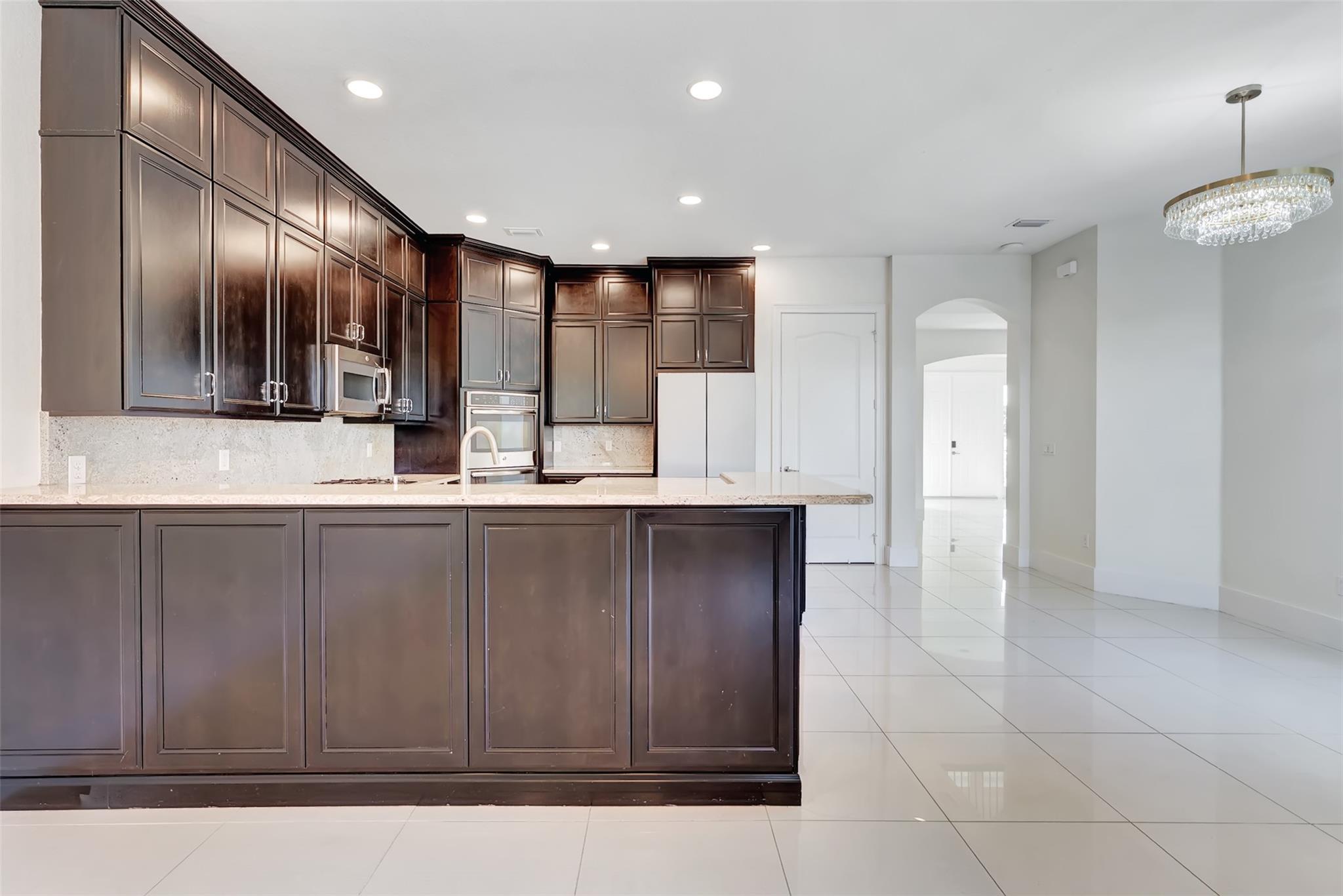 Debuys 180-147 B - Residential