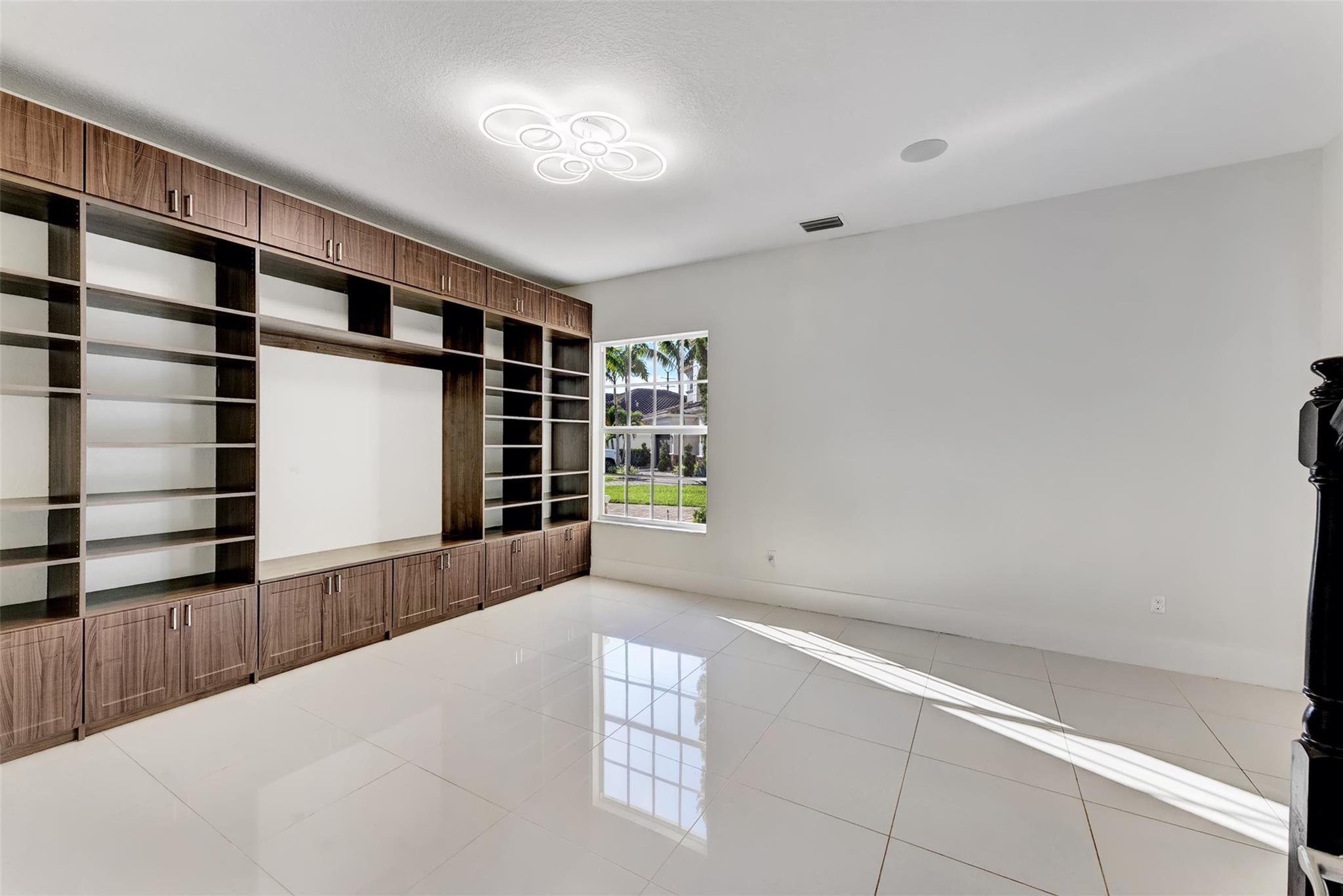 Debuys 180-147 B - Residential