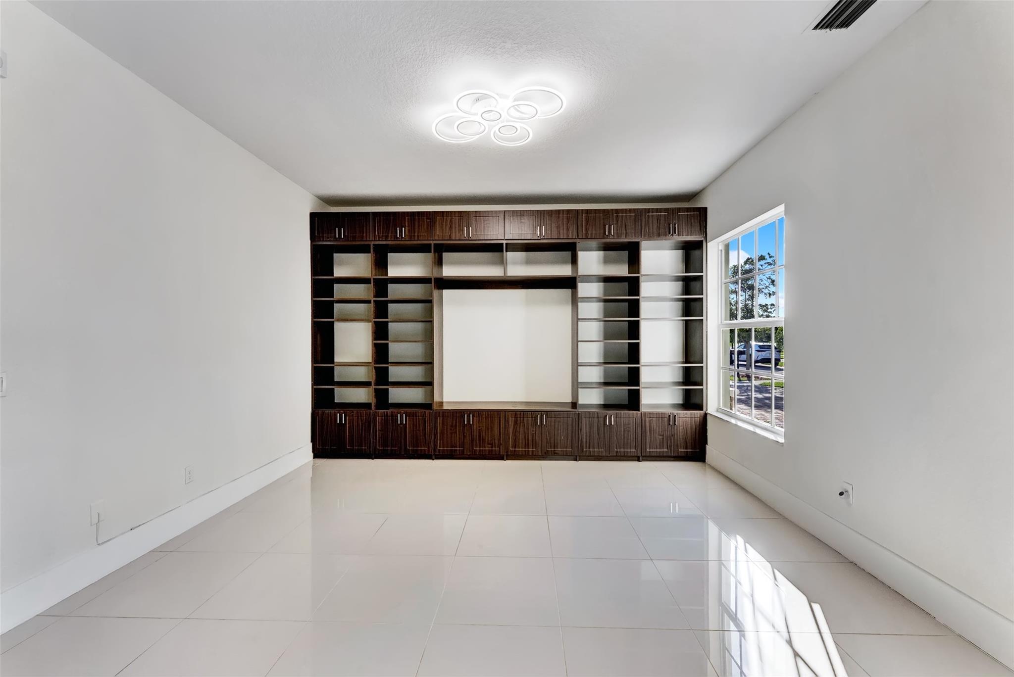 Debuys 180-147 B - Residential