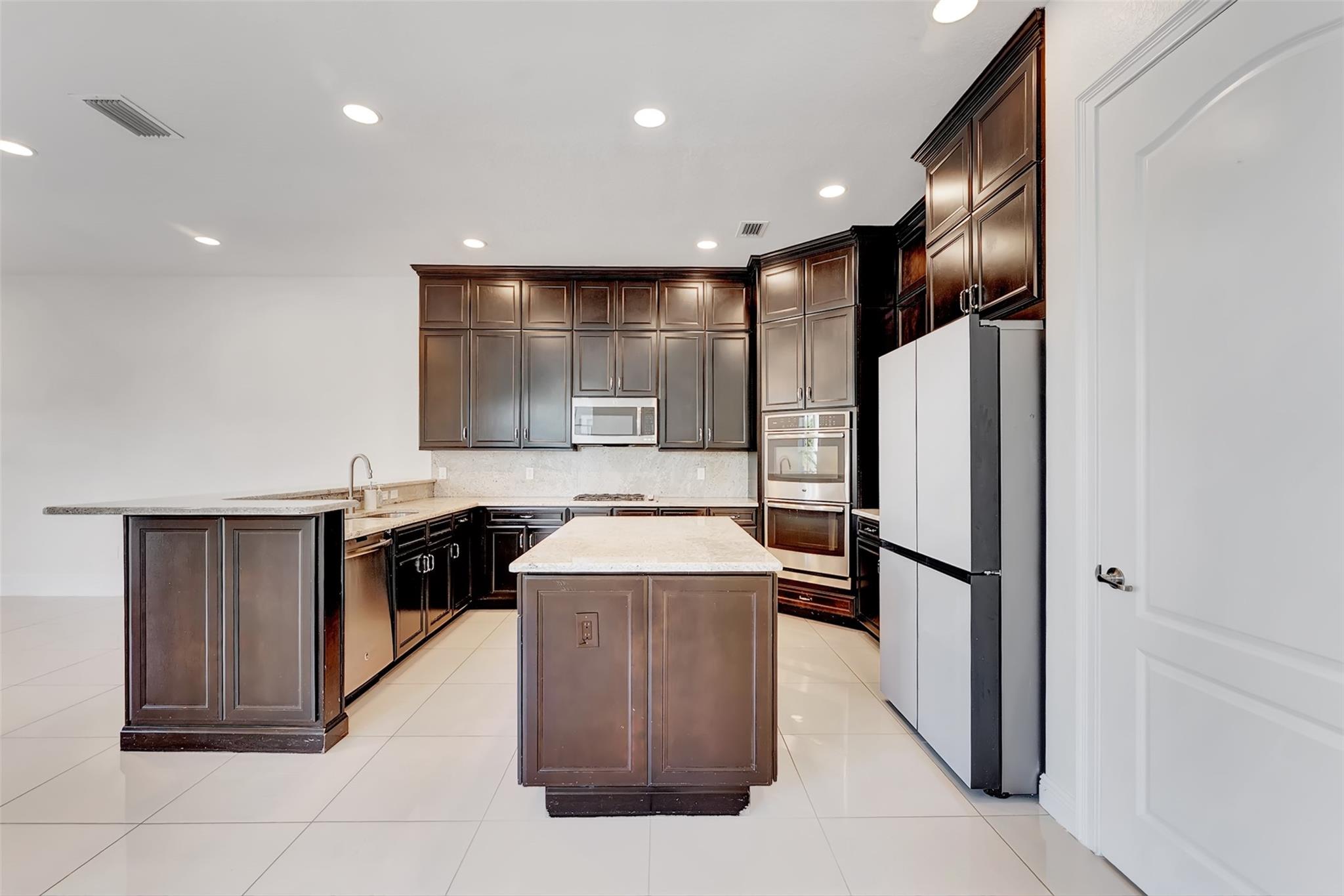 Debuys 180-147 B - Residential