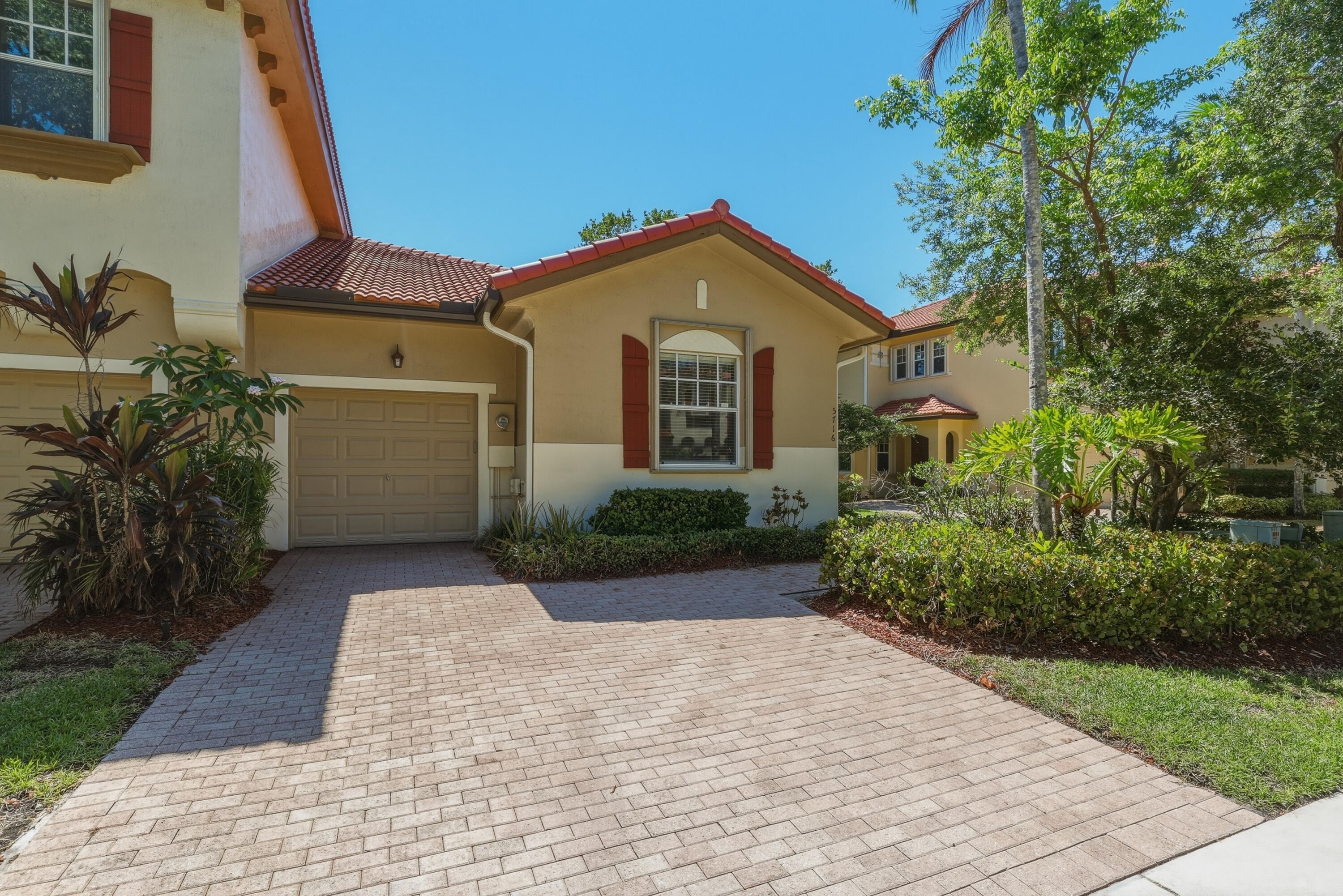 Tuscany / HERON BAY SOUTH - Residential