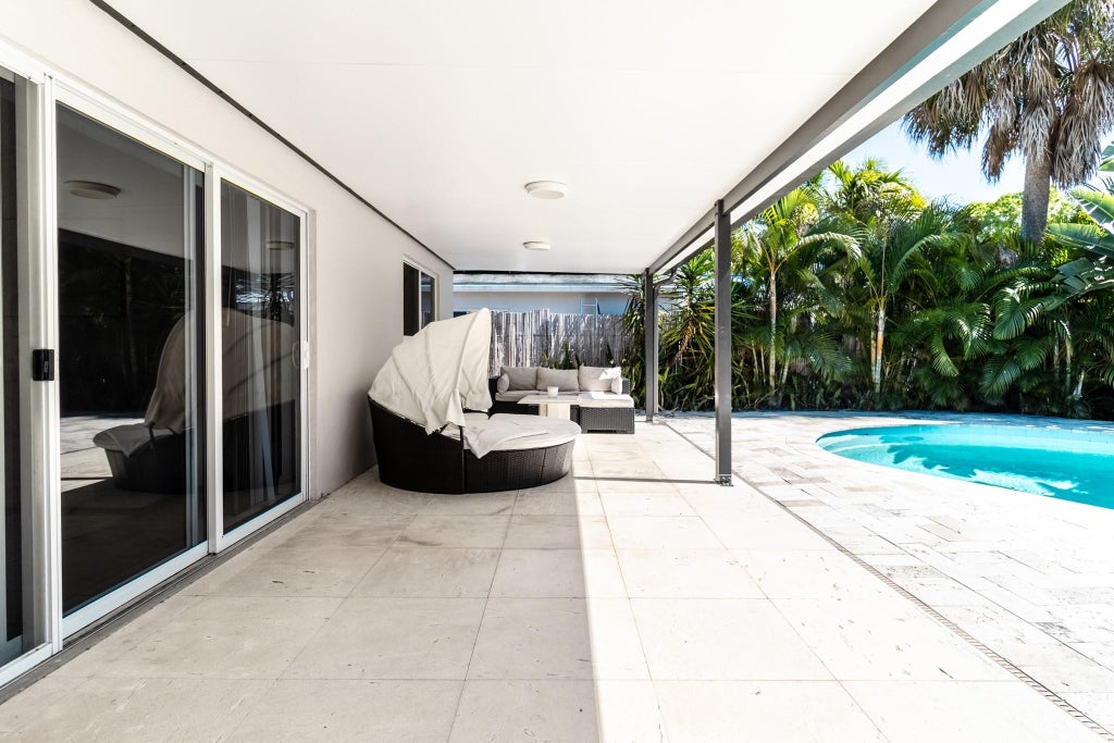 Photo of 1714 W Las Olas Boulevard, Fort Lauderdale, FL 33312 (MLS # F10554319)