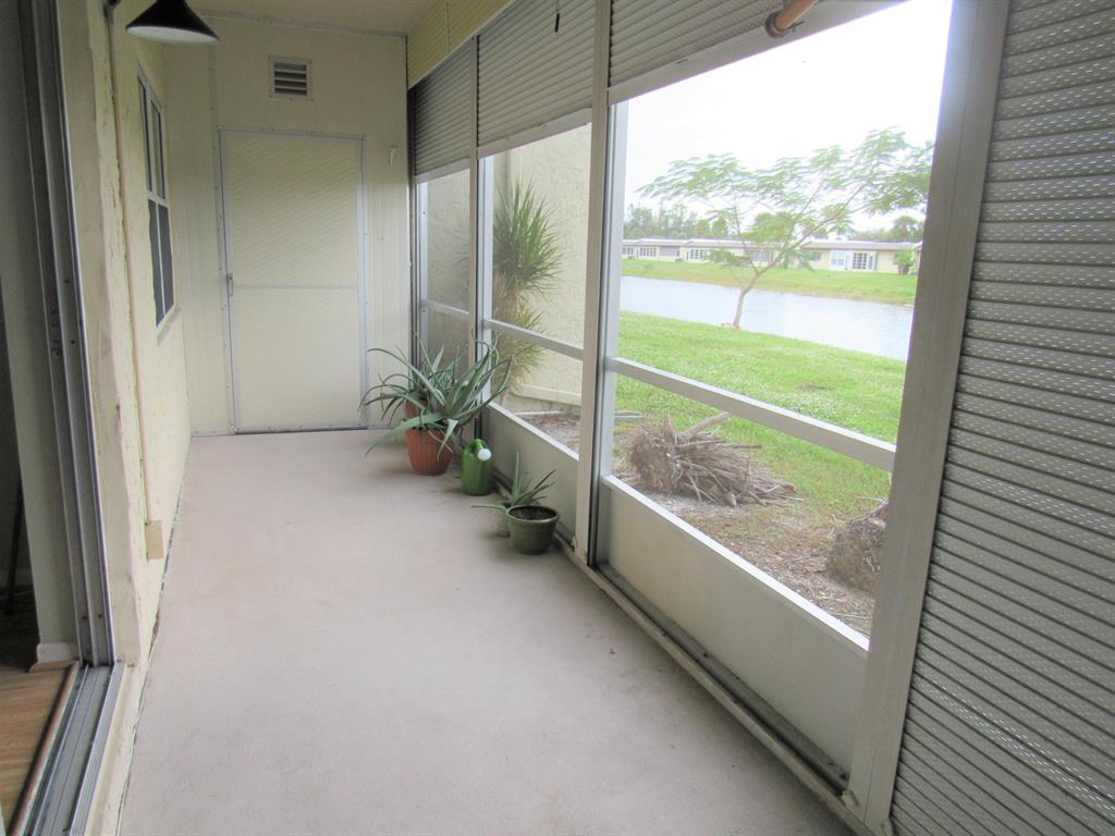 GOLDEN LAKES VILLAGE CONDO E - Residential