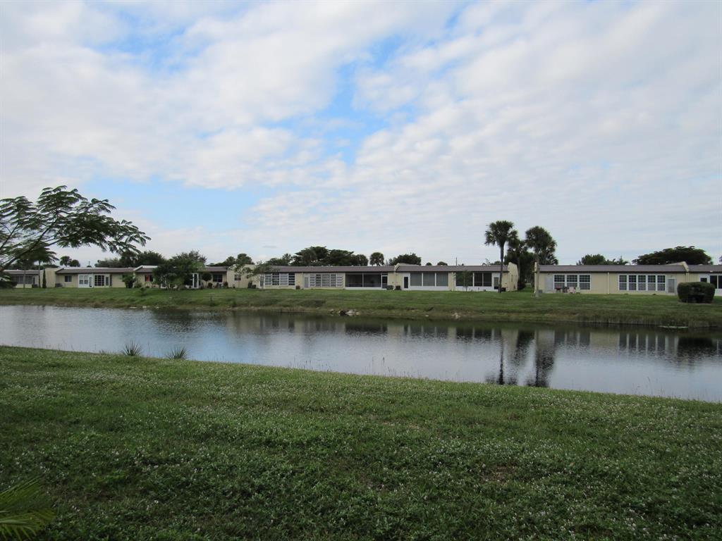 GOLDEN LAKES VILLAGE CONDO E - Residential