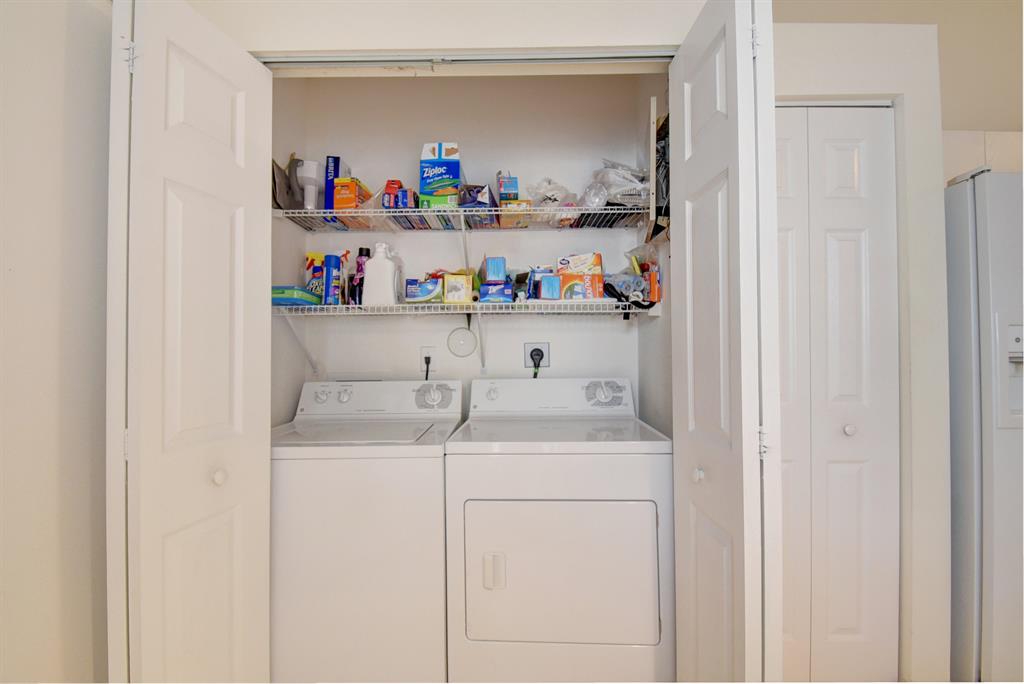 FLORAL LAKES PH 3 AND 4 - Residential