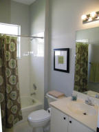 MAGNOLIA LAKES - Residential