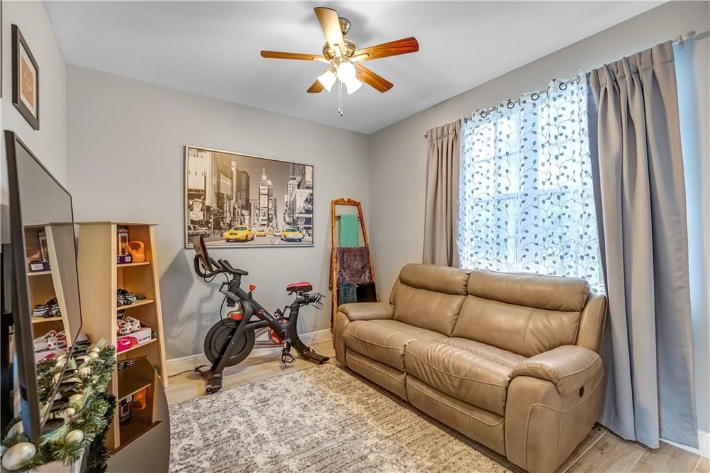 Mayfair At Parkland 155-9 - Residential
