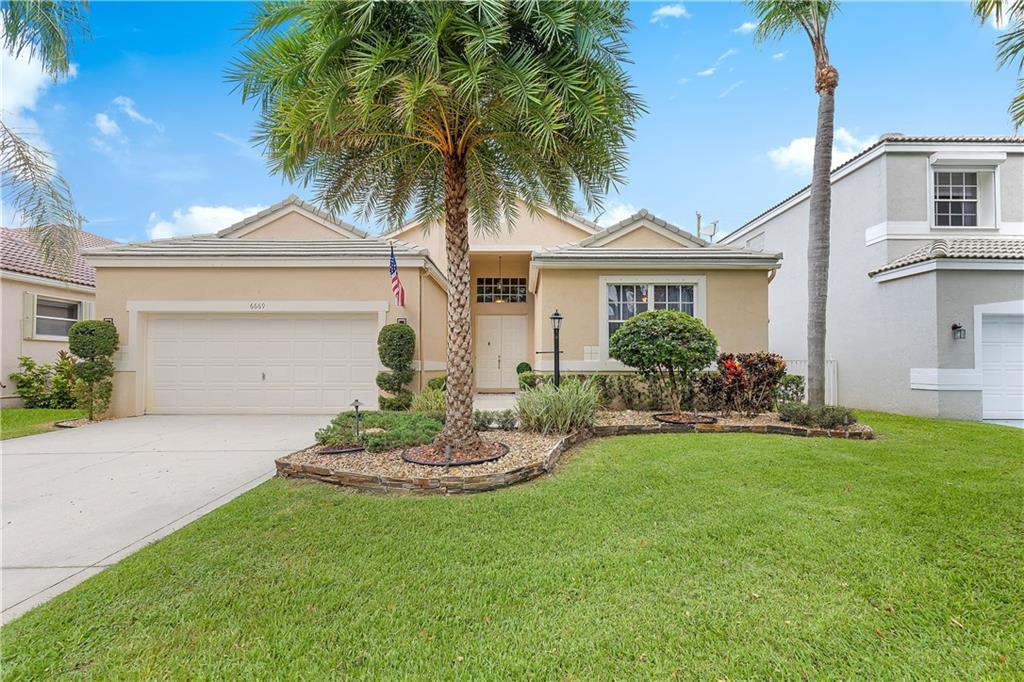 Mayfair At Parkland 155-9 - Residential