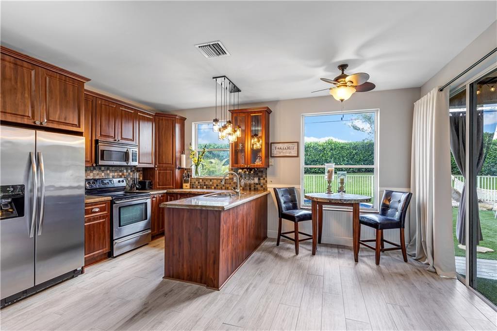 Mayfair At Parkland 155-9 - Residential