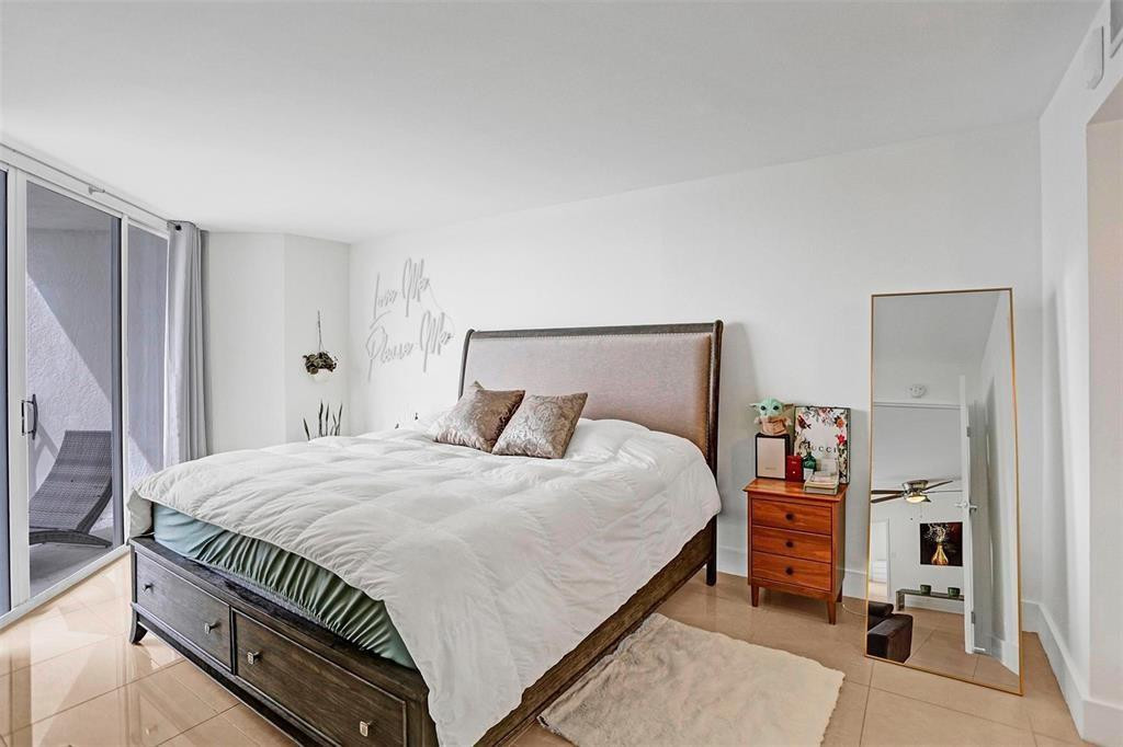 Grandview Palace - Residential