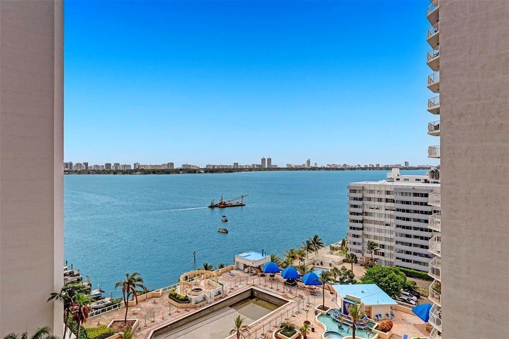 Grandview Palace - Residential