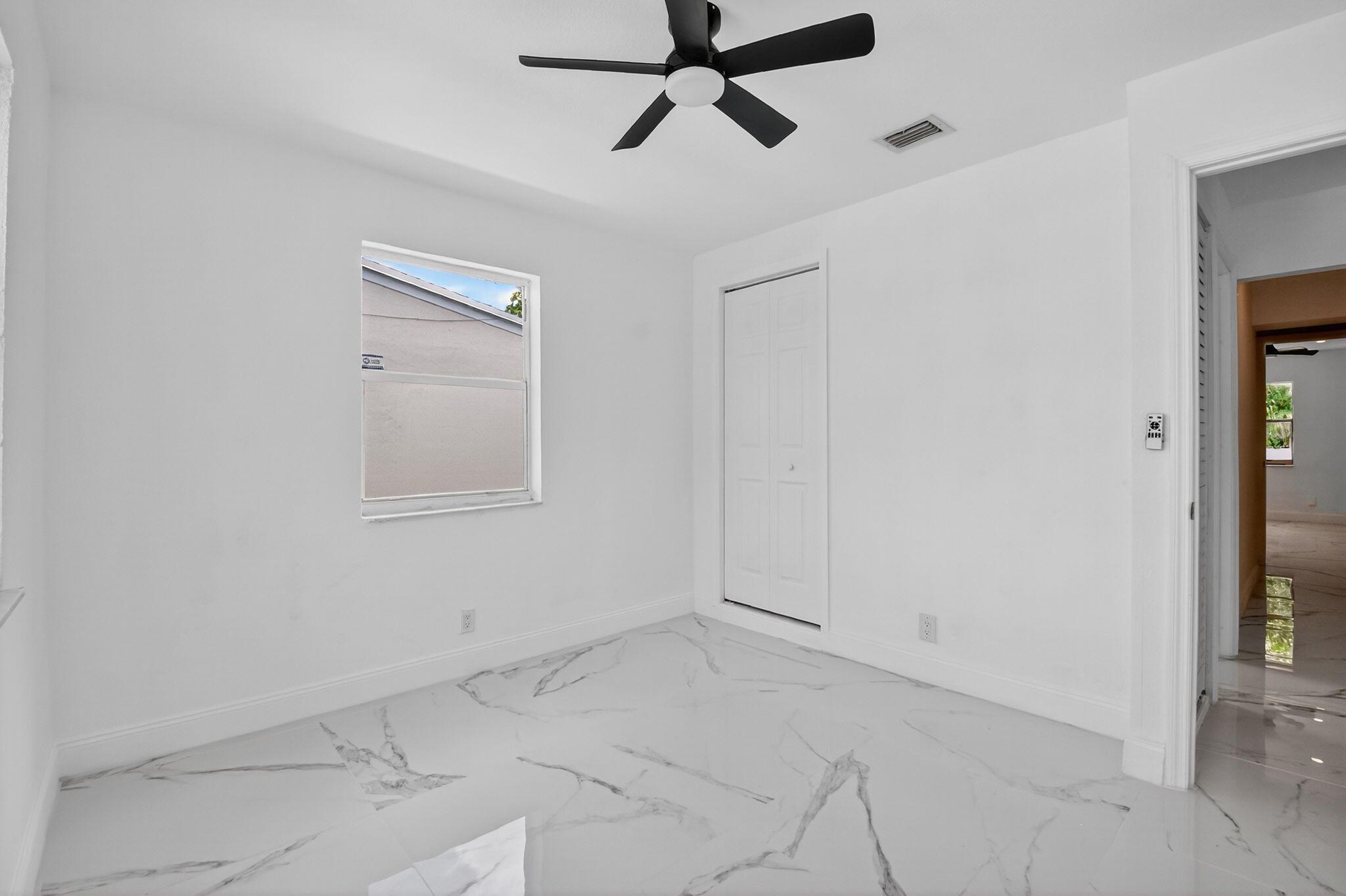 INLET CITY - Residential