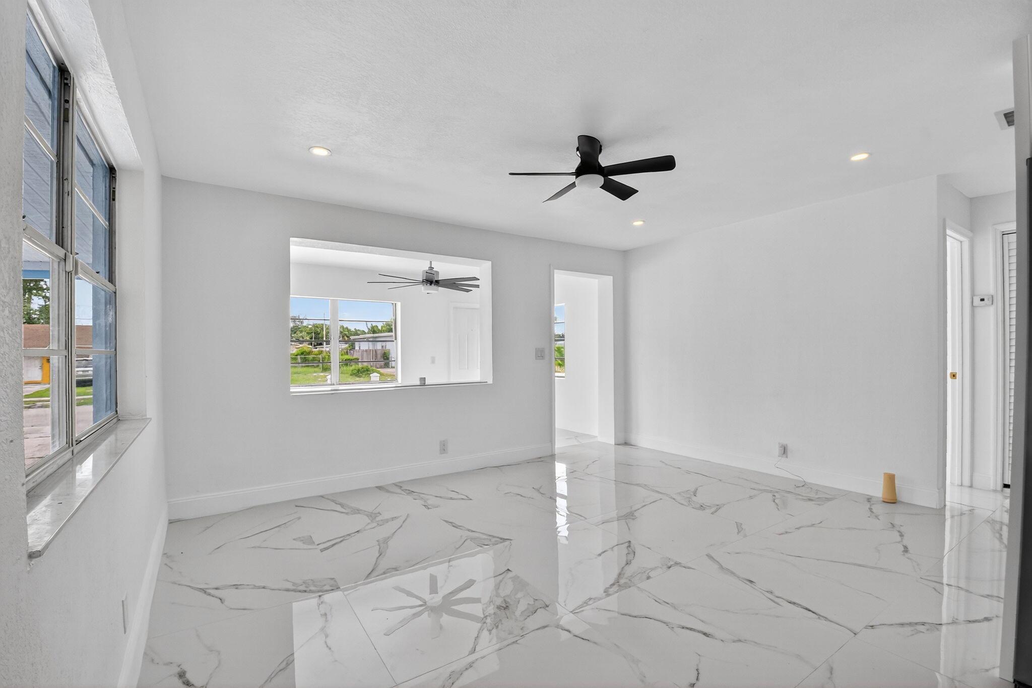 INLET CITY - Residential