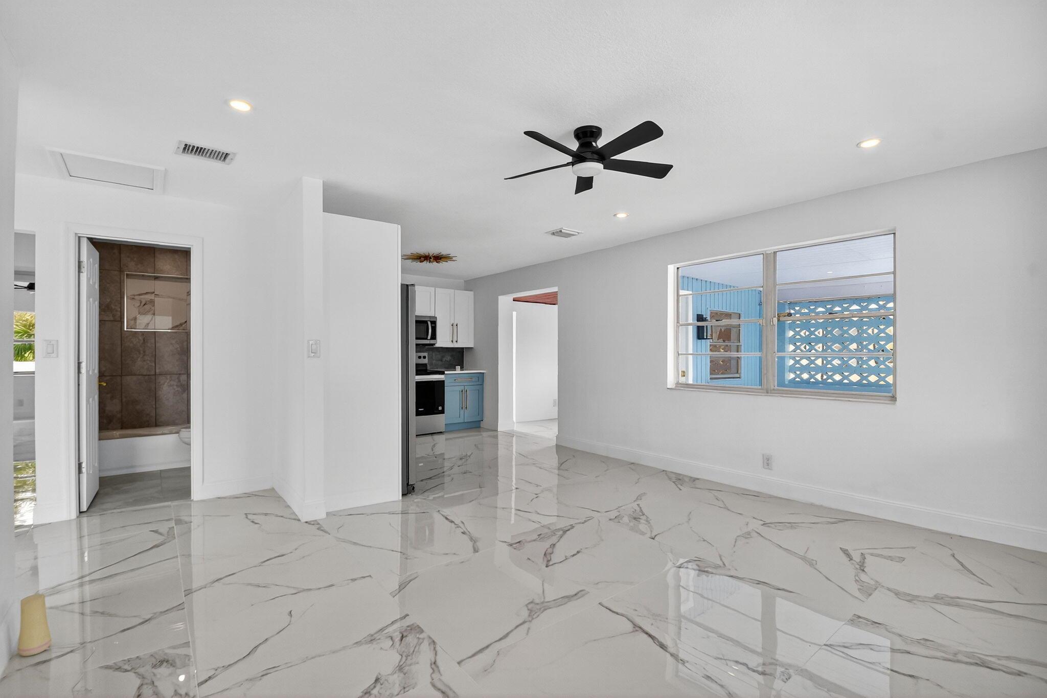 INLET CITY - Residential