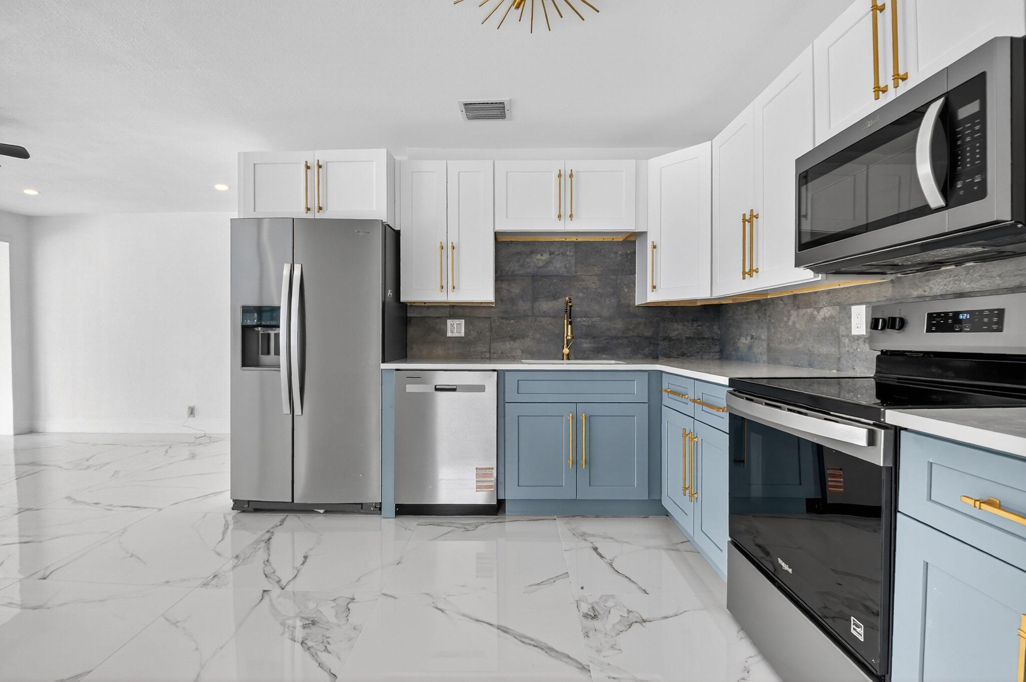 INLET CITY - Residential