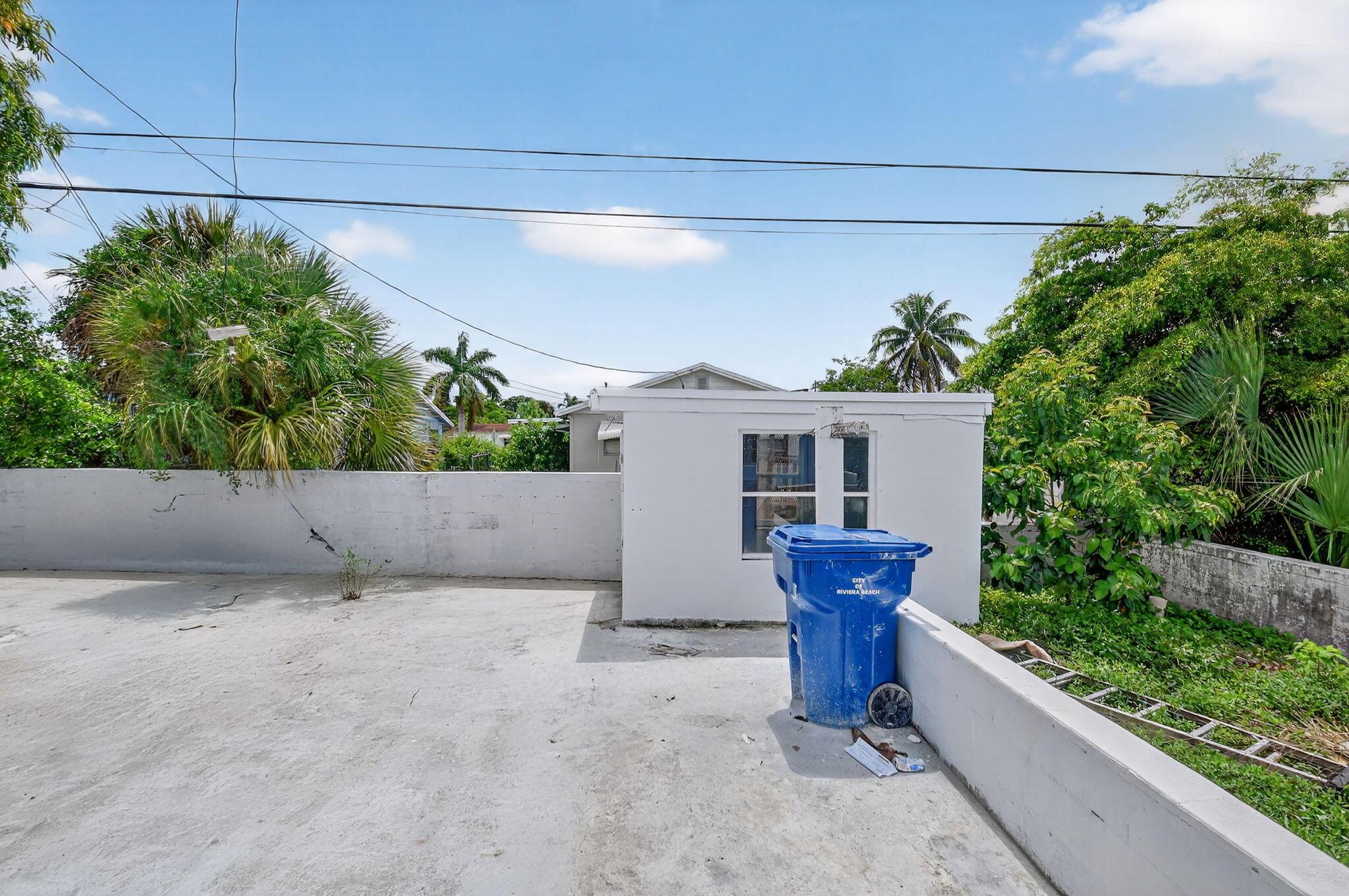 INLET CITY - Residential