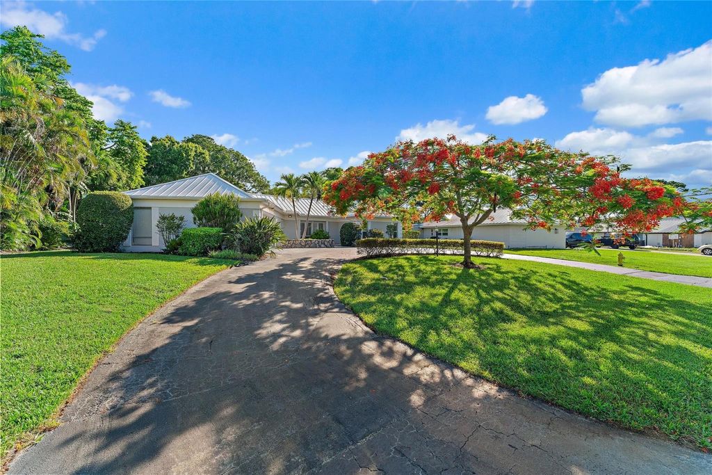 Photo of 3441 SE Court Drive, Stuart, FL 34997 (MLS # F10462670)