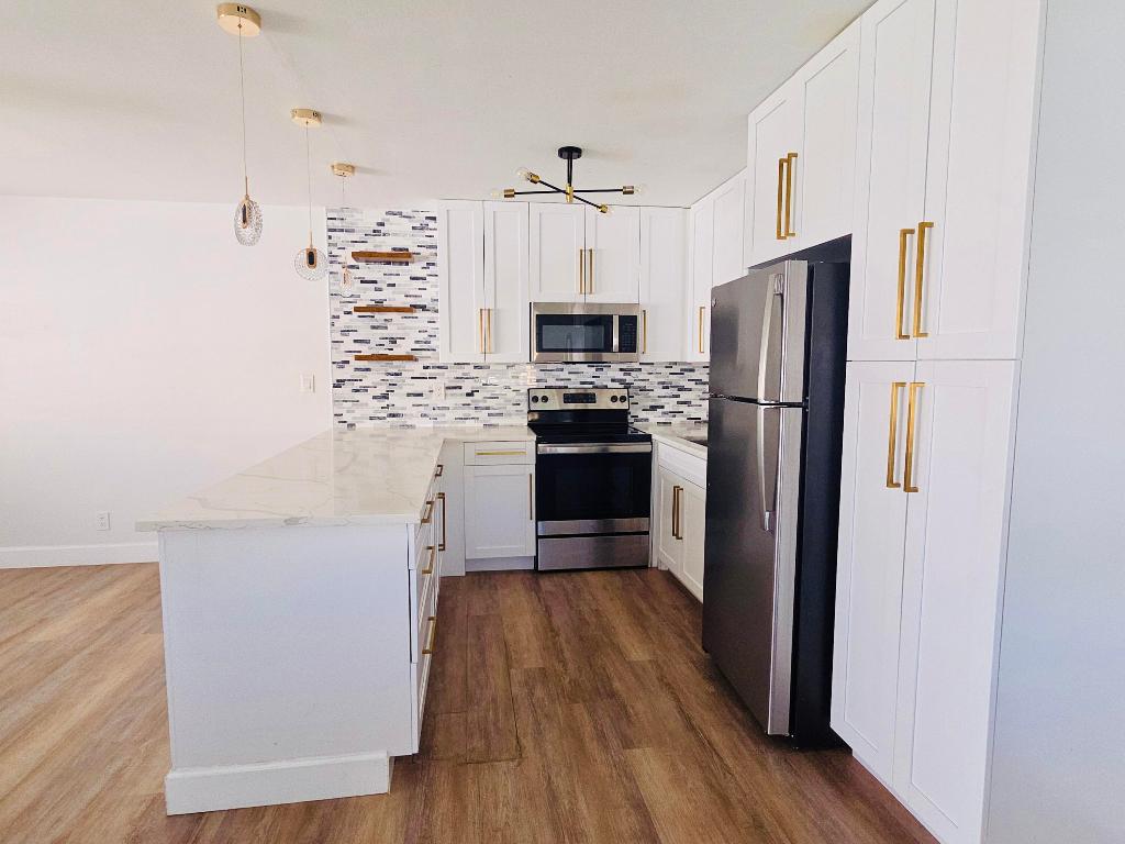 STERLING VILLAGE 240 CONDO - Residential