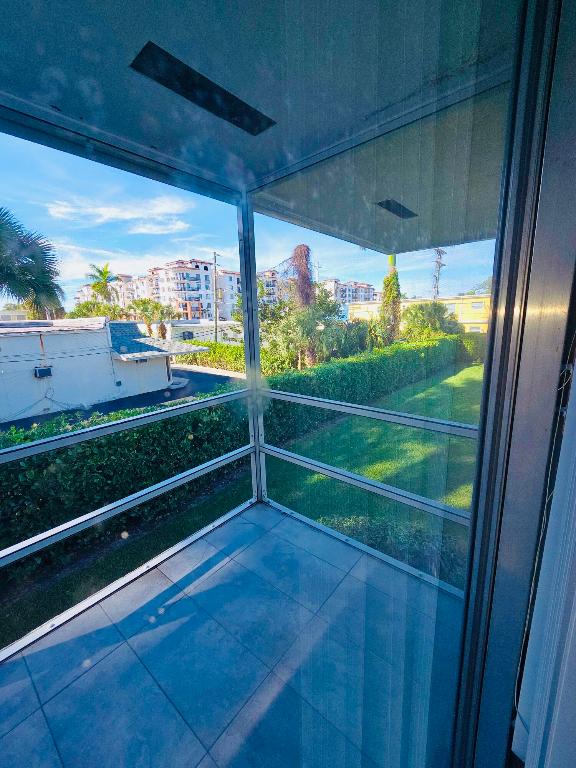 STERLING VILLAGE 240 CONDO - Residential