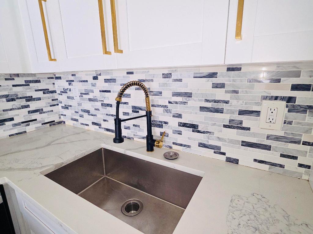 STERLING VILLAGE 240 CONDO - Residential