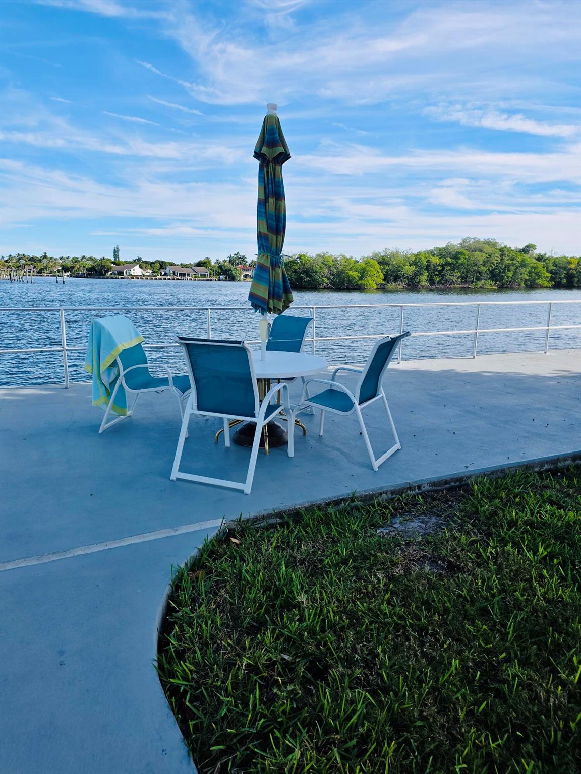 STERLING VILLAGE 240 COND - Residential