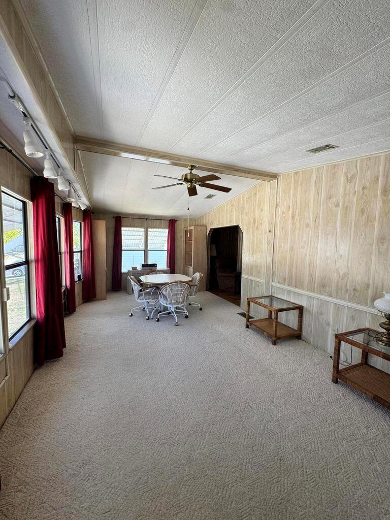 Spanish Lakes Country Clu - Residential