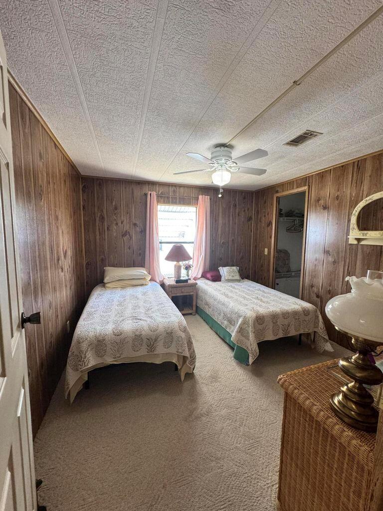 Spanish Lakes Country Clu - Residential