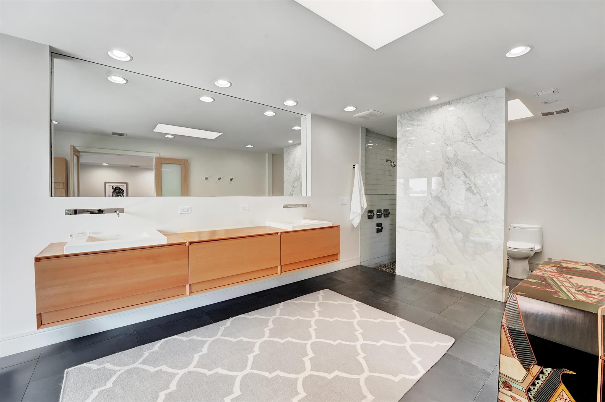 Delaire Country Club - Residential