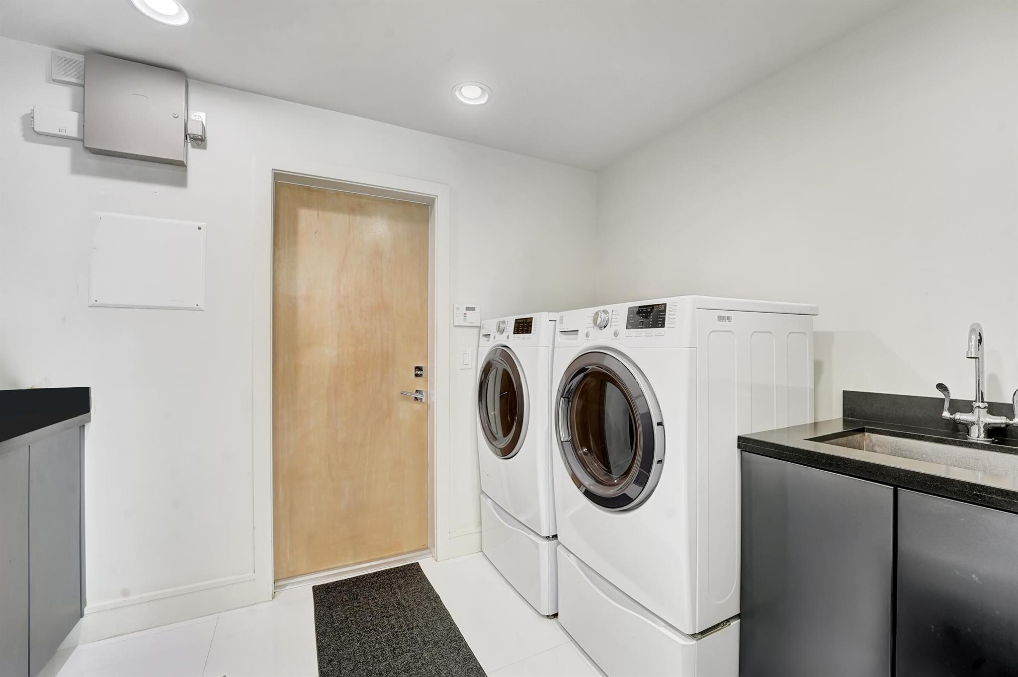 Delaire Country Club - Residential