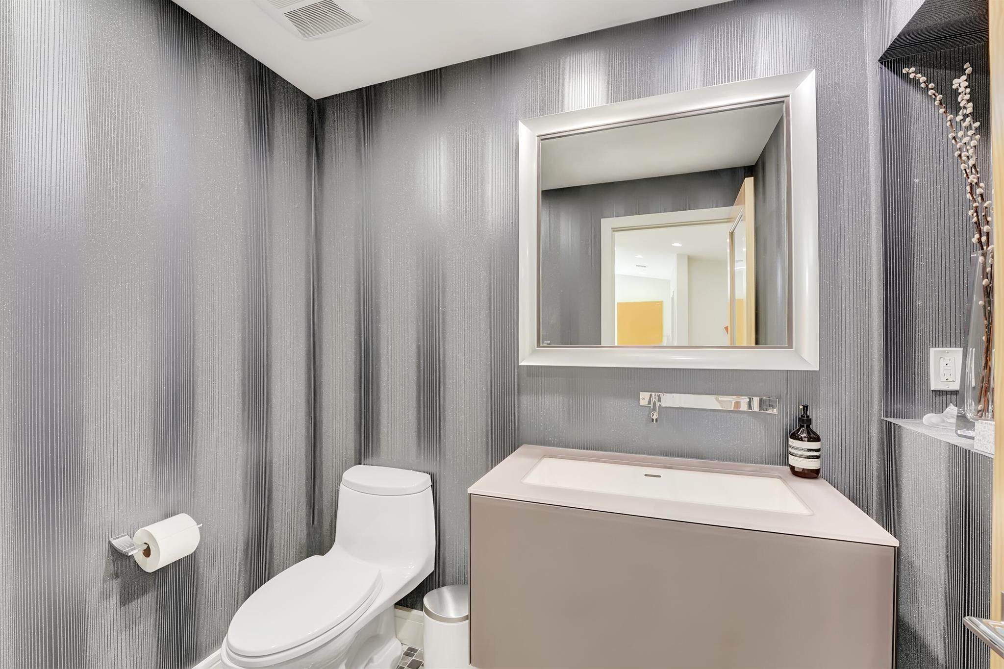 Delaire Country Club - Residential