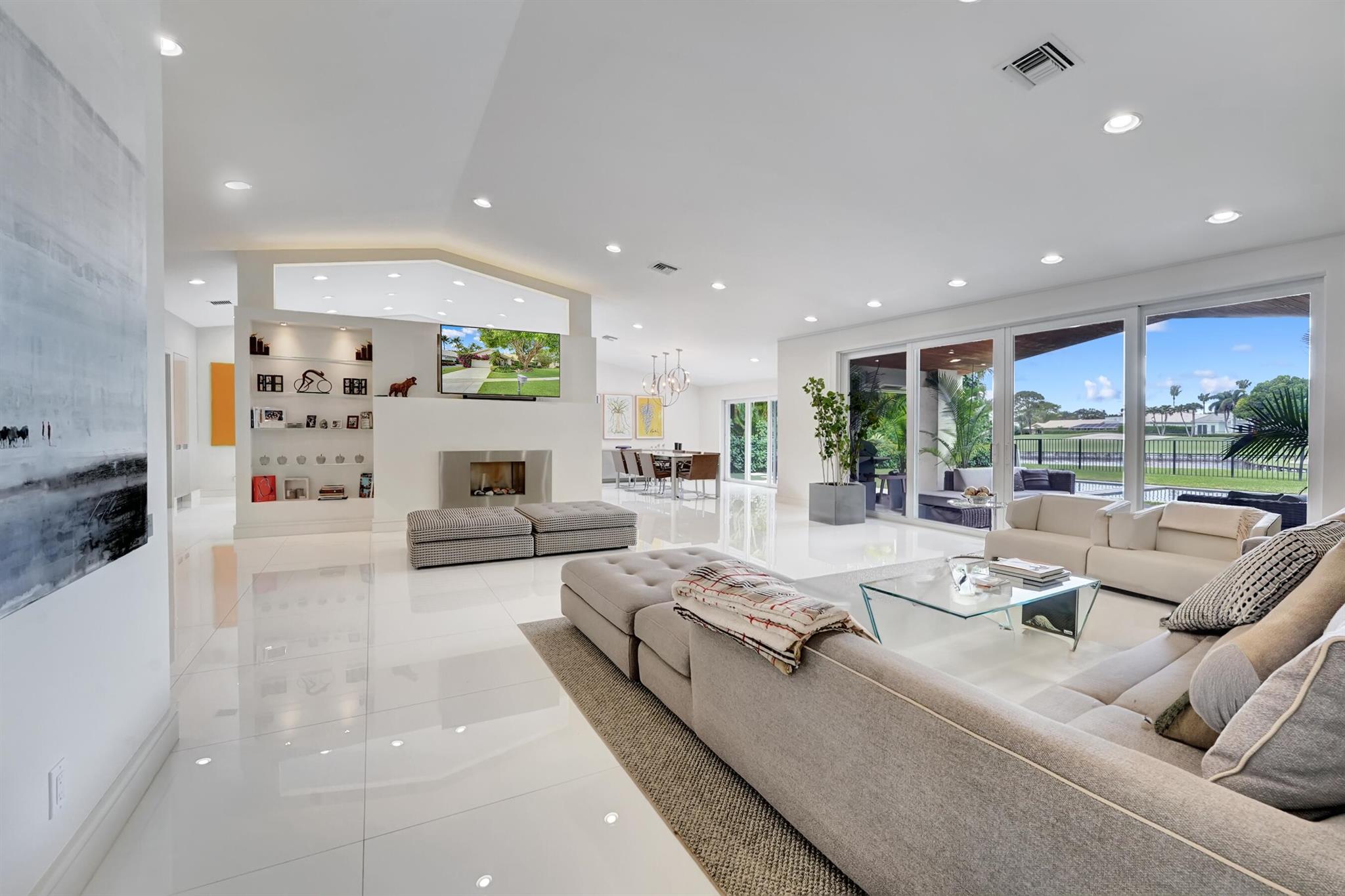 Delaire Country Club - Residential