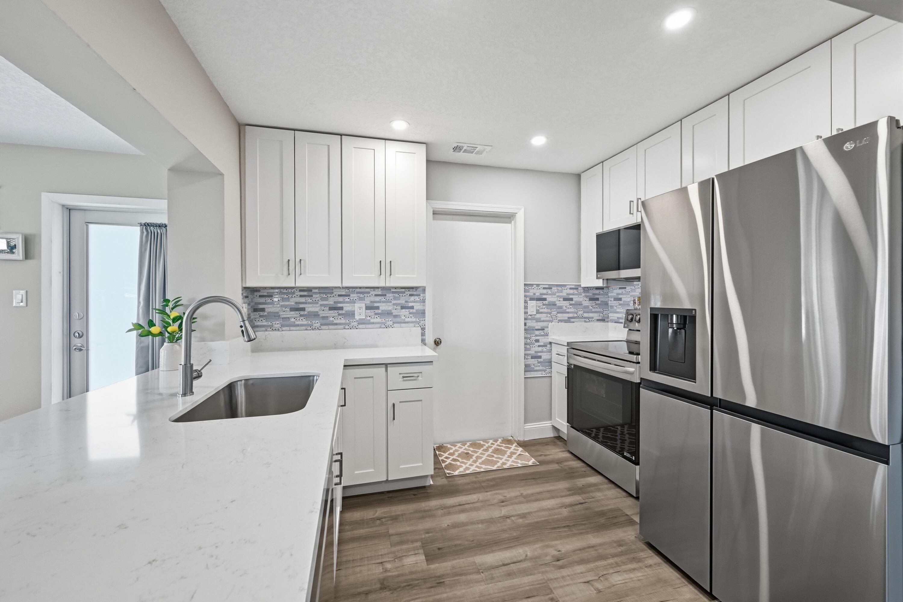 MAINLANDS OF TAMARAC LAKES - Residential