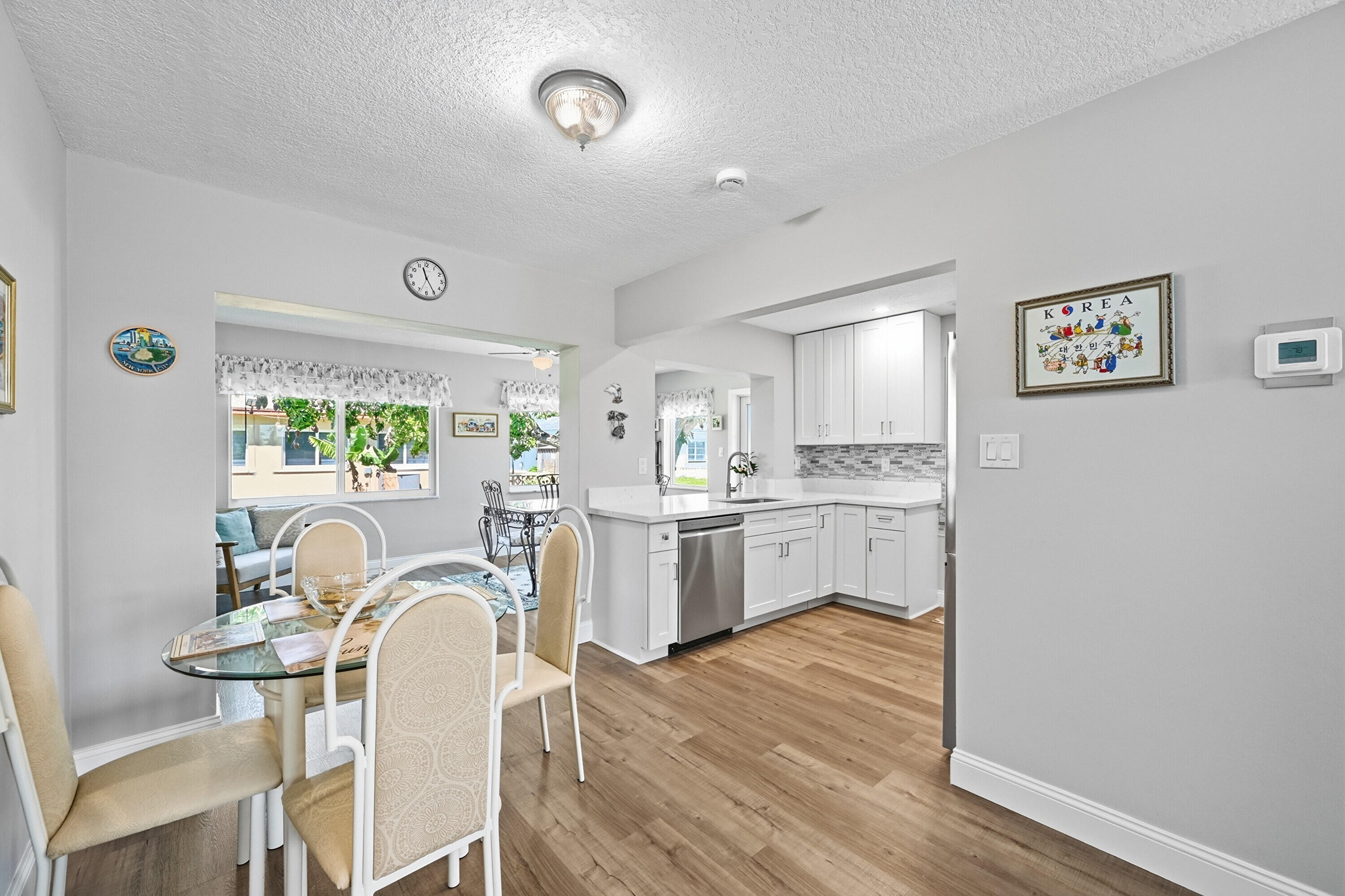 5711 NW 84th Terrace