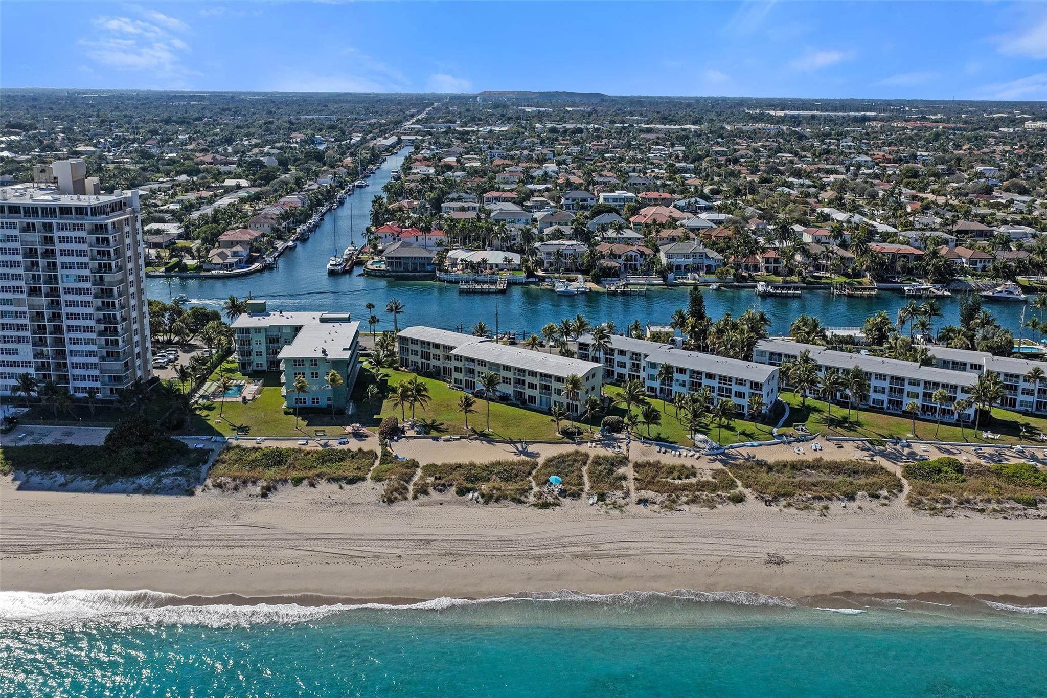 HILLSBORO MILE OCEAN APTS - Residential