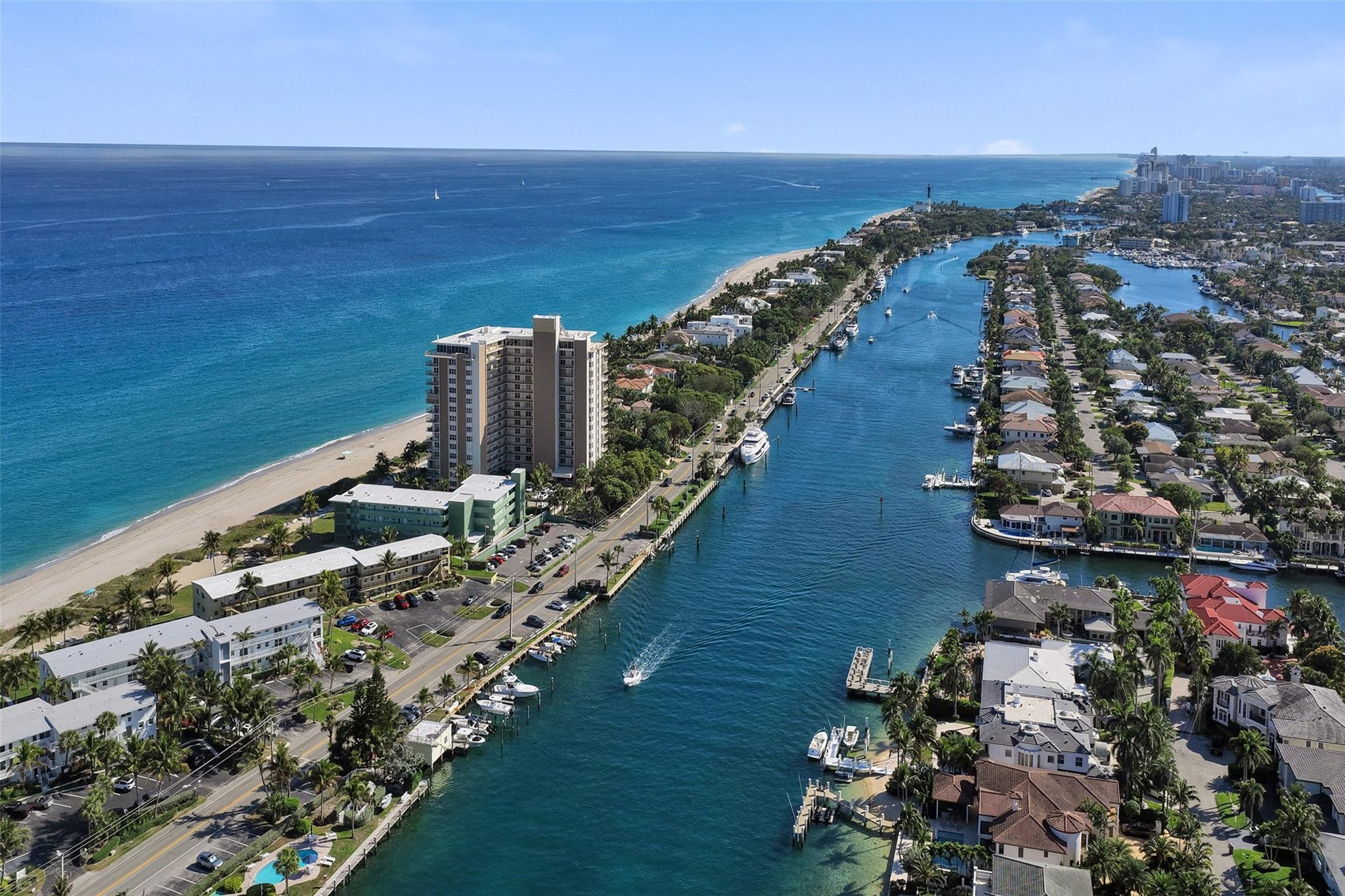 HILLSBORO MILE OCEAN APTS - Residential