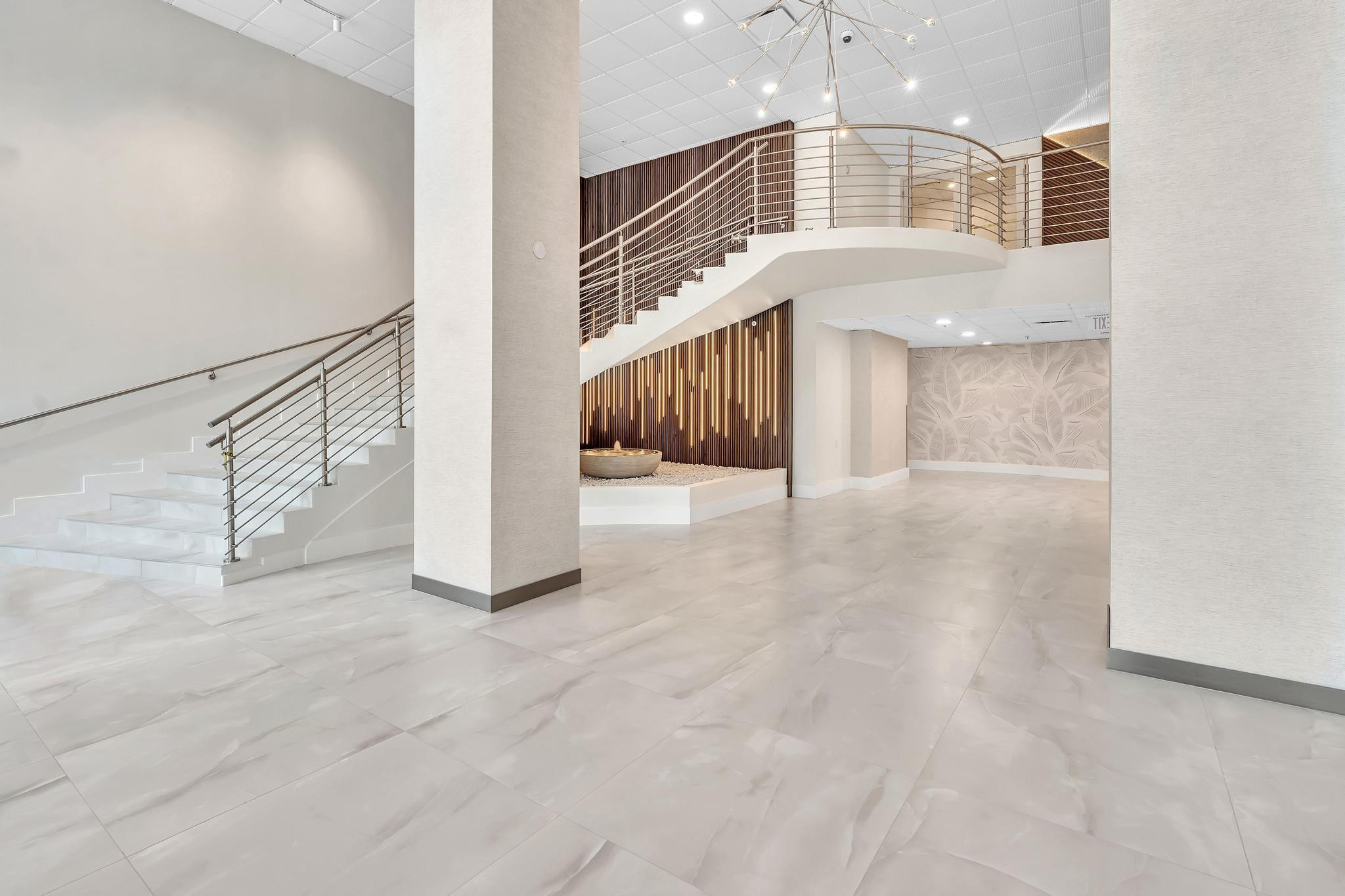 RESIDENCES ON HOLLYWOOD BEACH - Residential